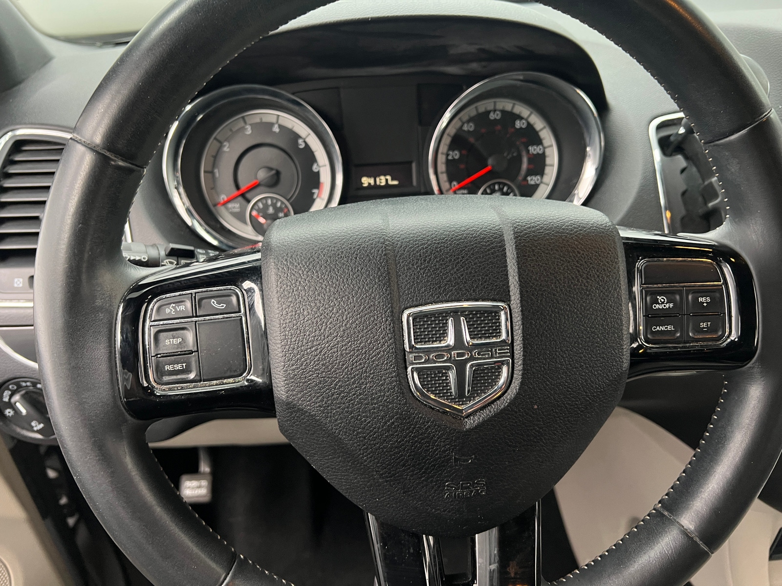 Thumbnail: 2019 Dodge Grand Caravan - 5