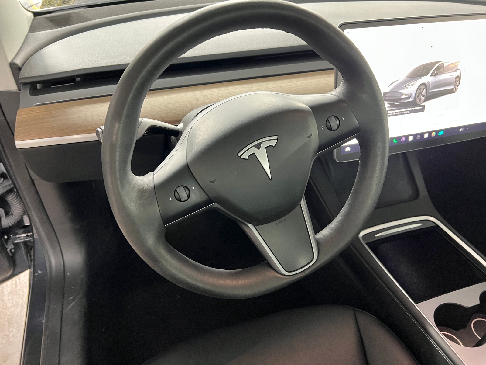 Thumbnail: 2023 Tesla Model 3 - 4
