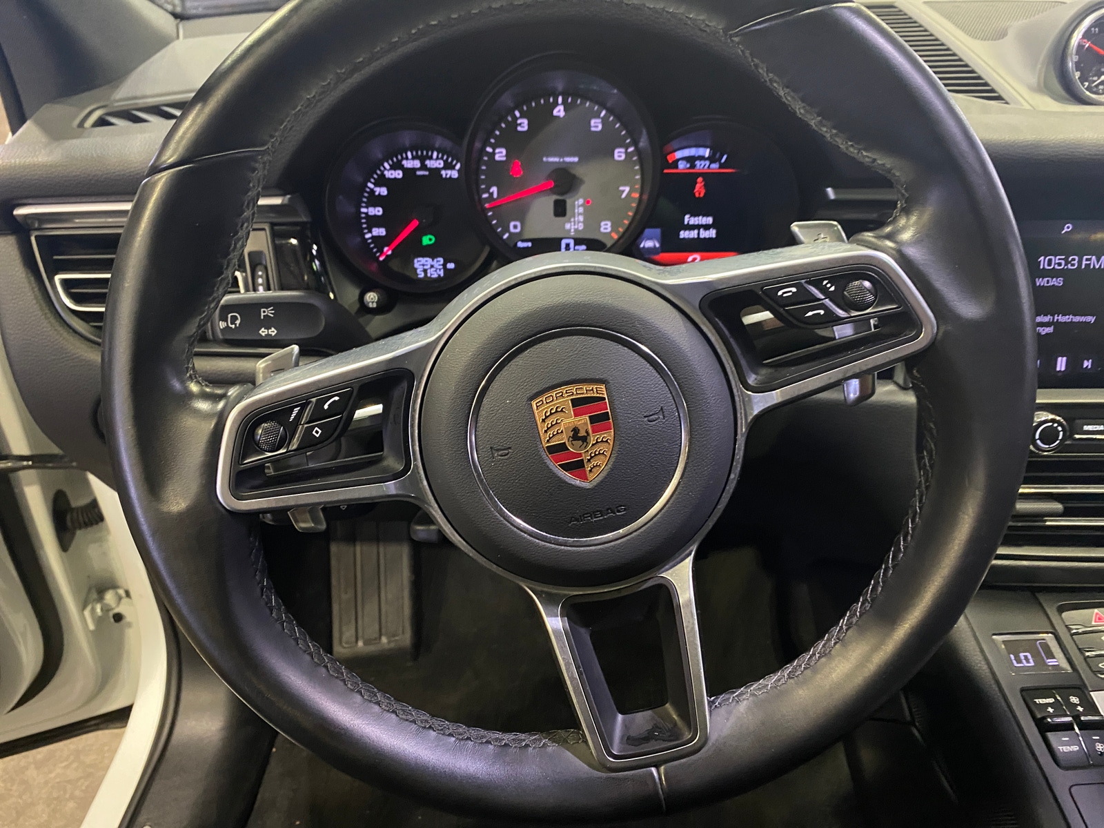 Thumbnail: 2021 Porsche Macan - 4