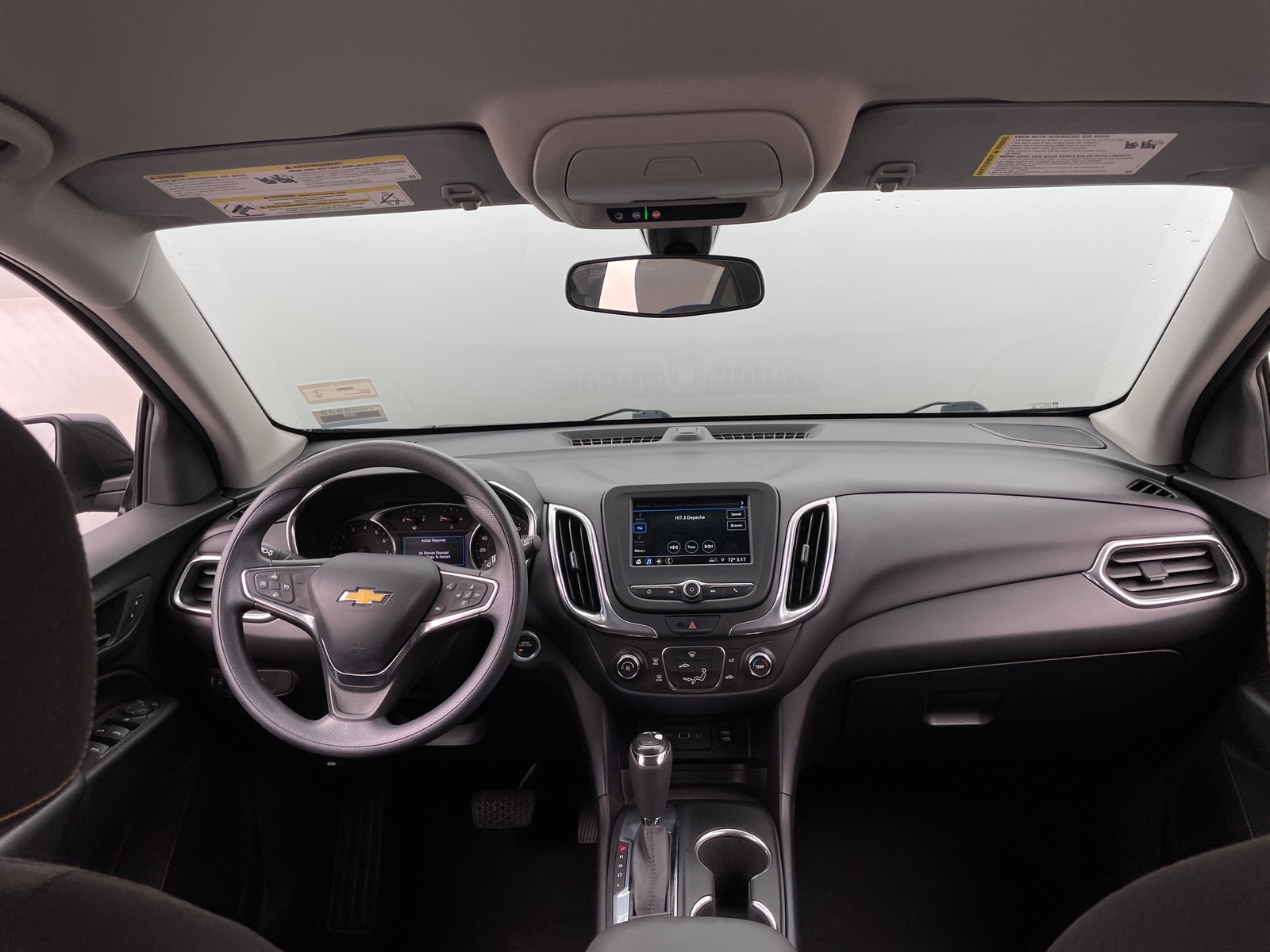 Thumbnail: 2019 Chevrolet Equinox - 3