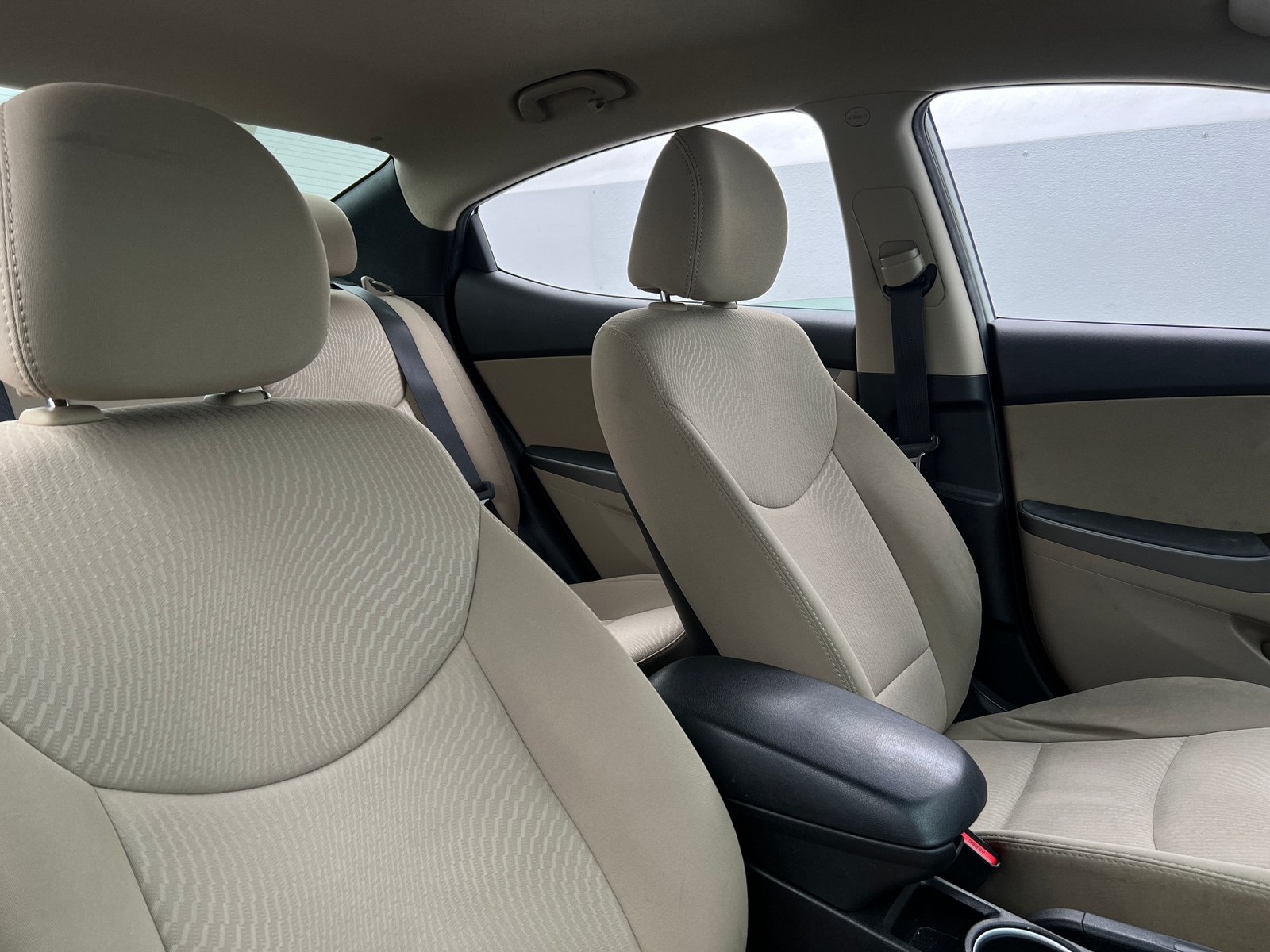 Thumbnail: 2014 Hyundai Elantra - 2