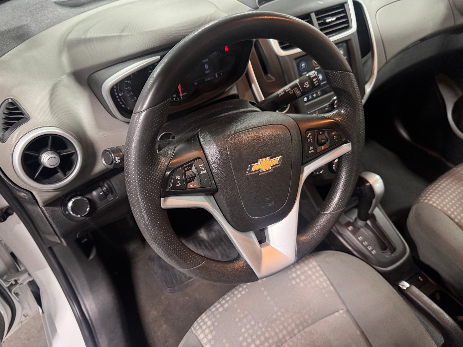 Thumbnail: 2019 Chevrolet Sonic - 5