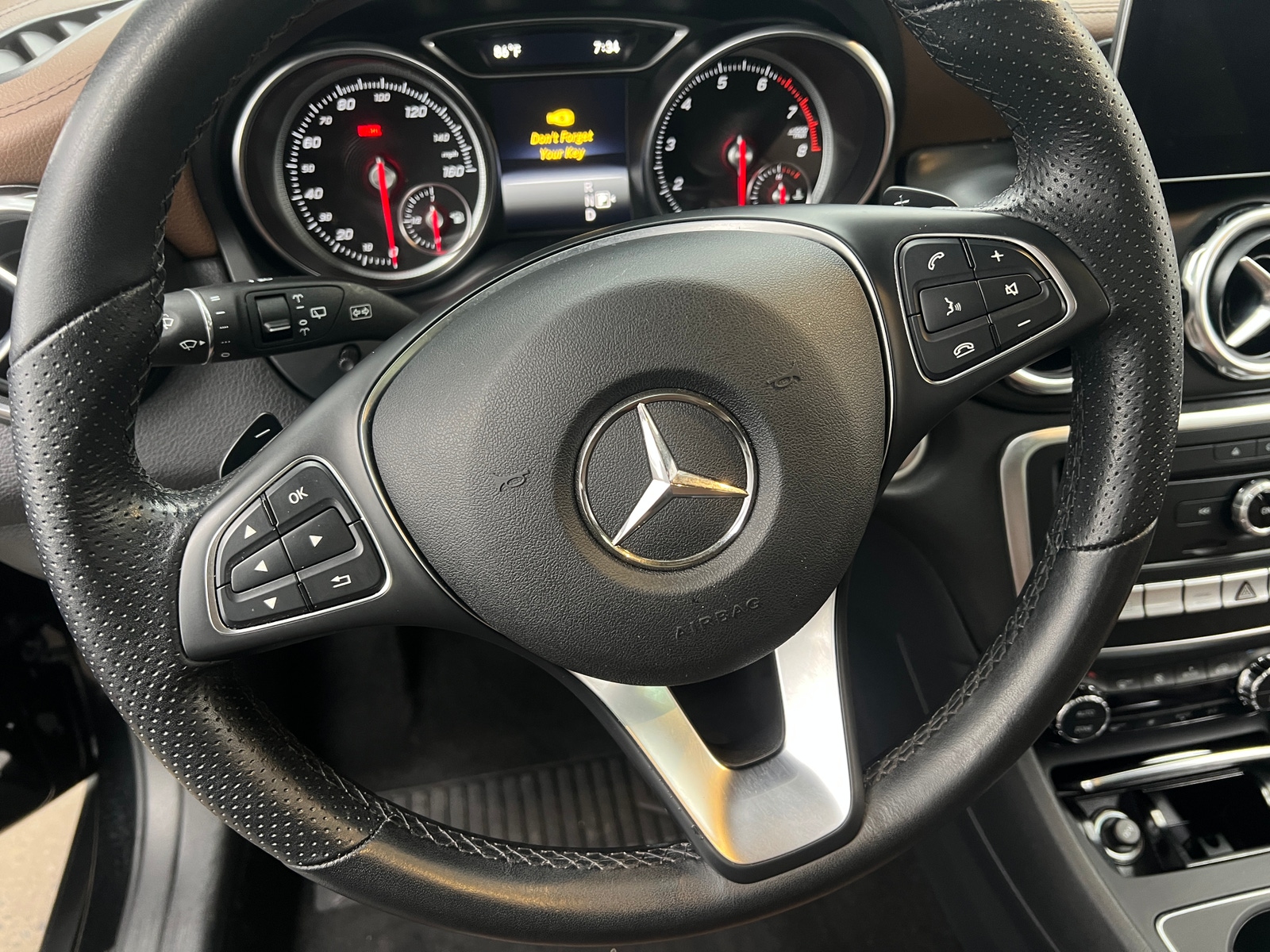 Thumbnail: 2019 Mercedes-Benz GLA - 4