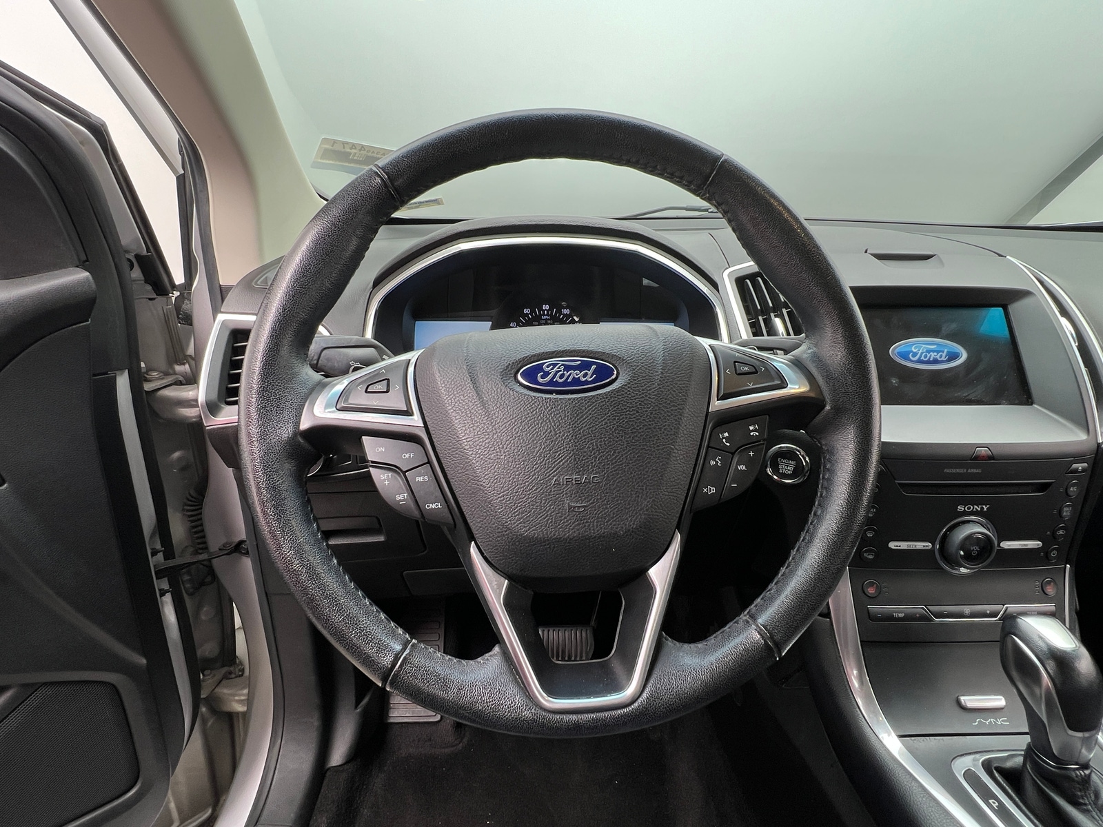 Thumbnail: 2016 Ford Edge - 4