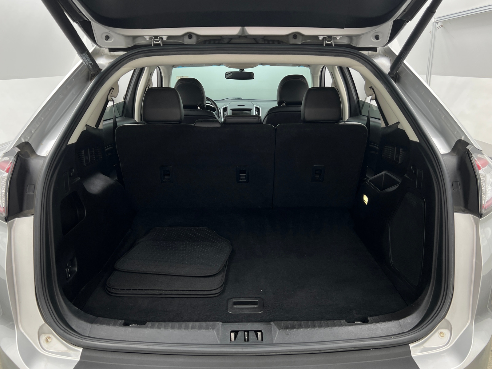 Thumbnail: 2016 Ford Edge - 6