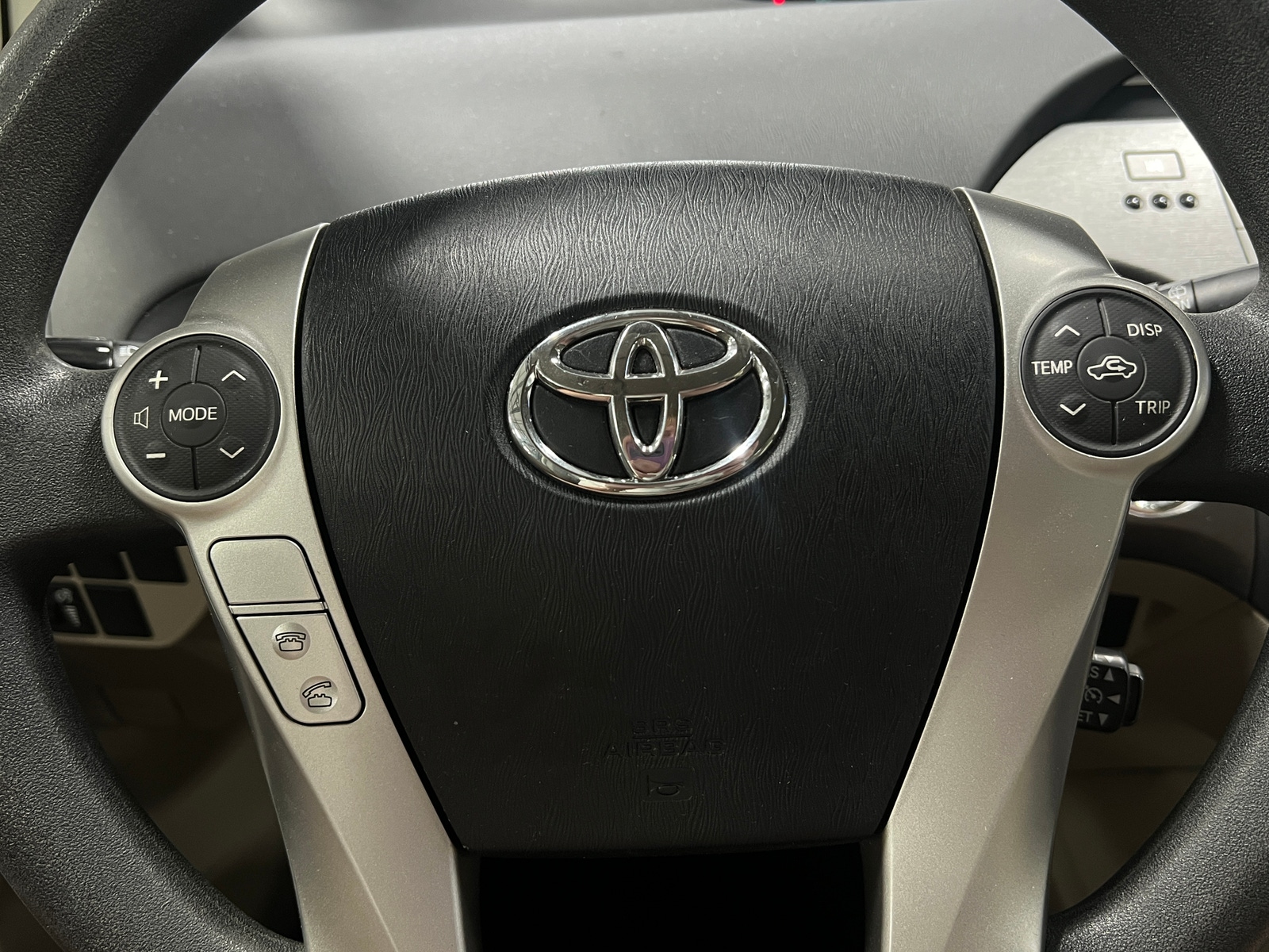 Thumbnail: 2014 Toyota Prius - 5