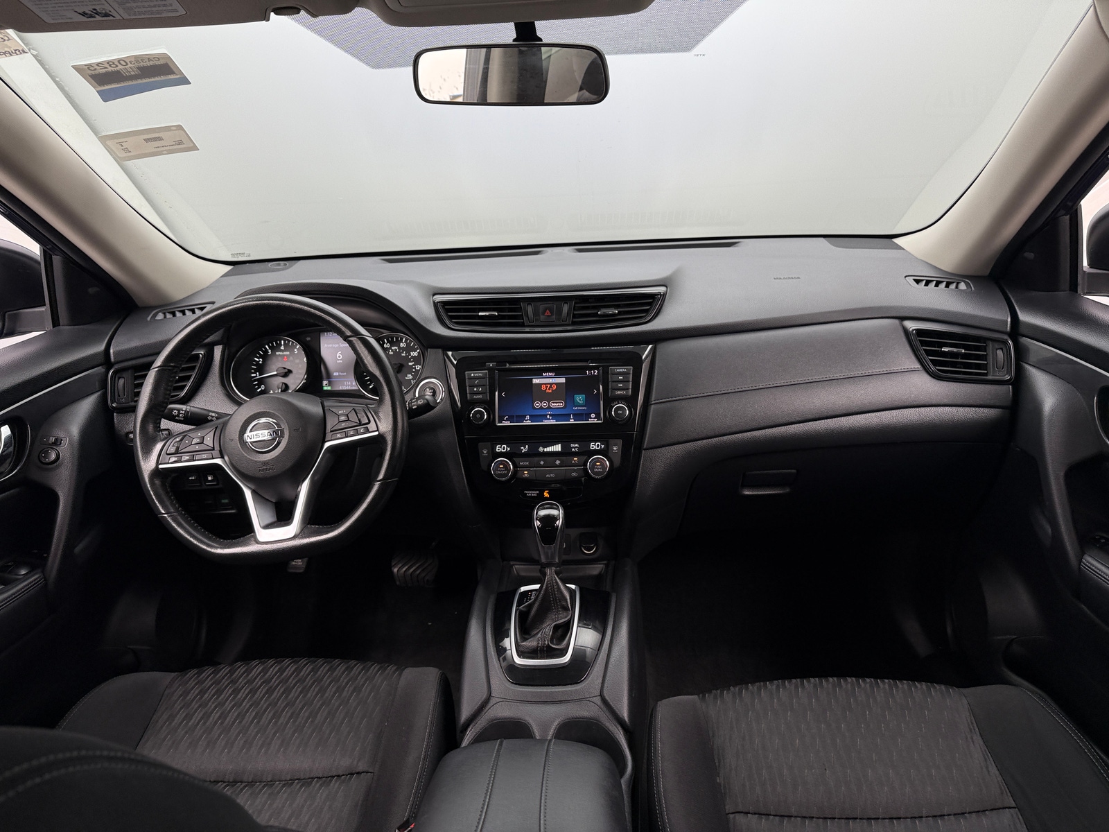 Thumbnail: 2018 Nissan Rogue - 3