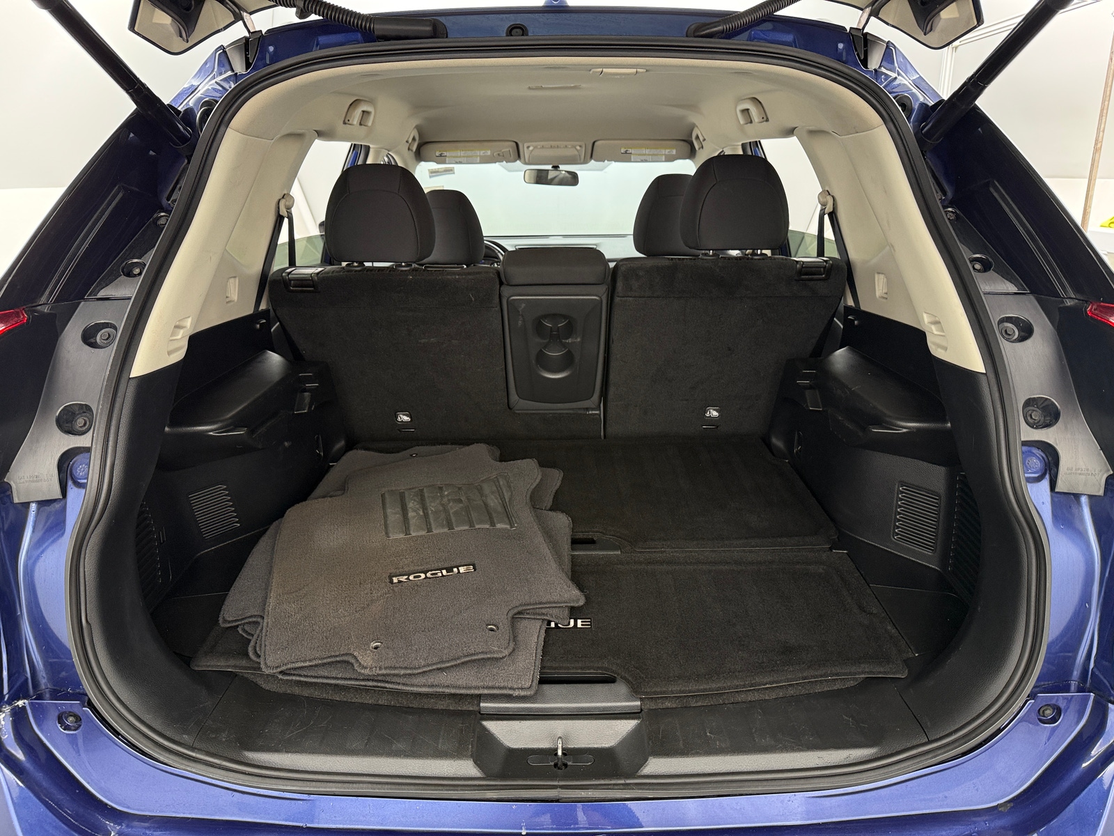 Thumbnail: 2018 Nissan Rogue - 7