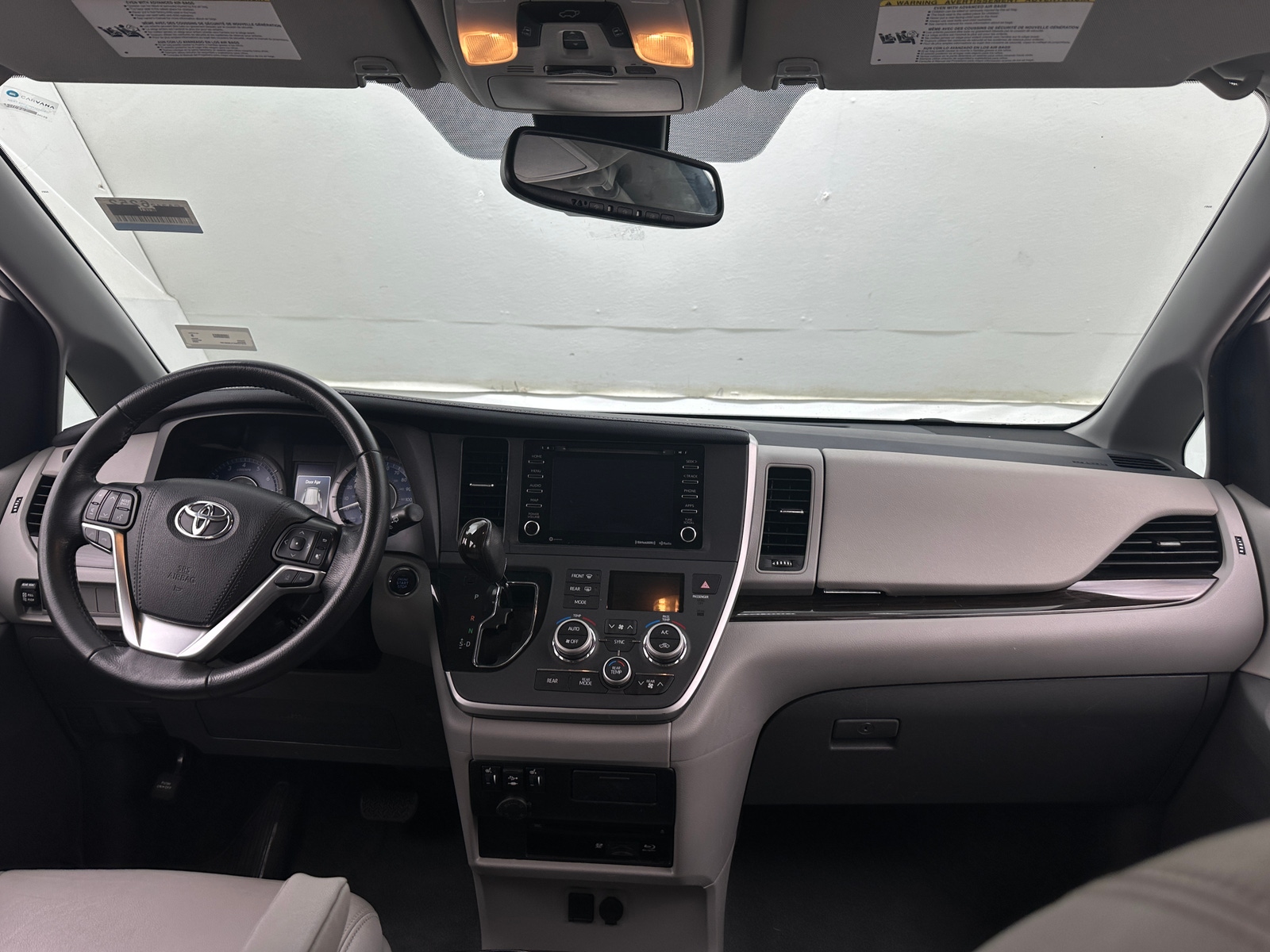Thumbnail: 2020 Toyota Sienna - 2