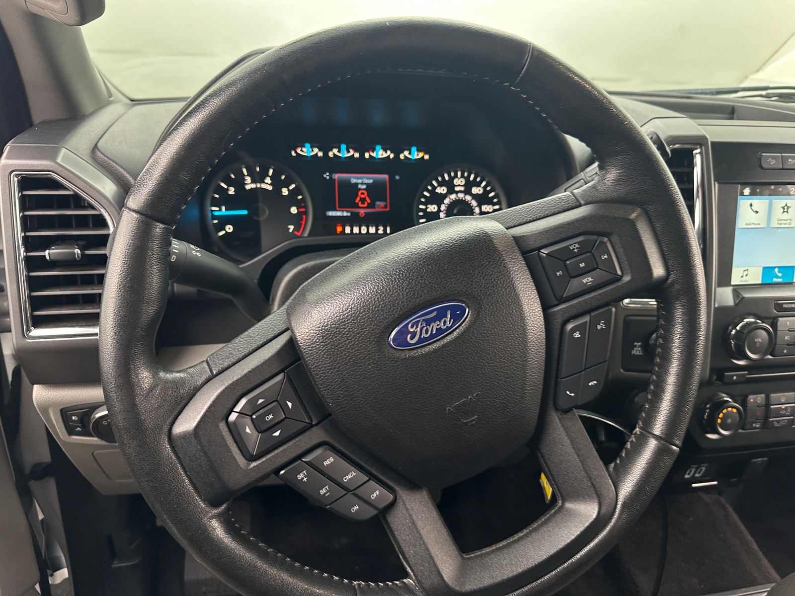 Thumbnail: 2017 Ford Econoline - 5