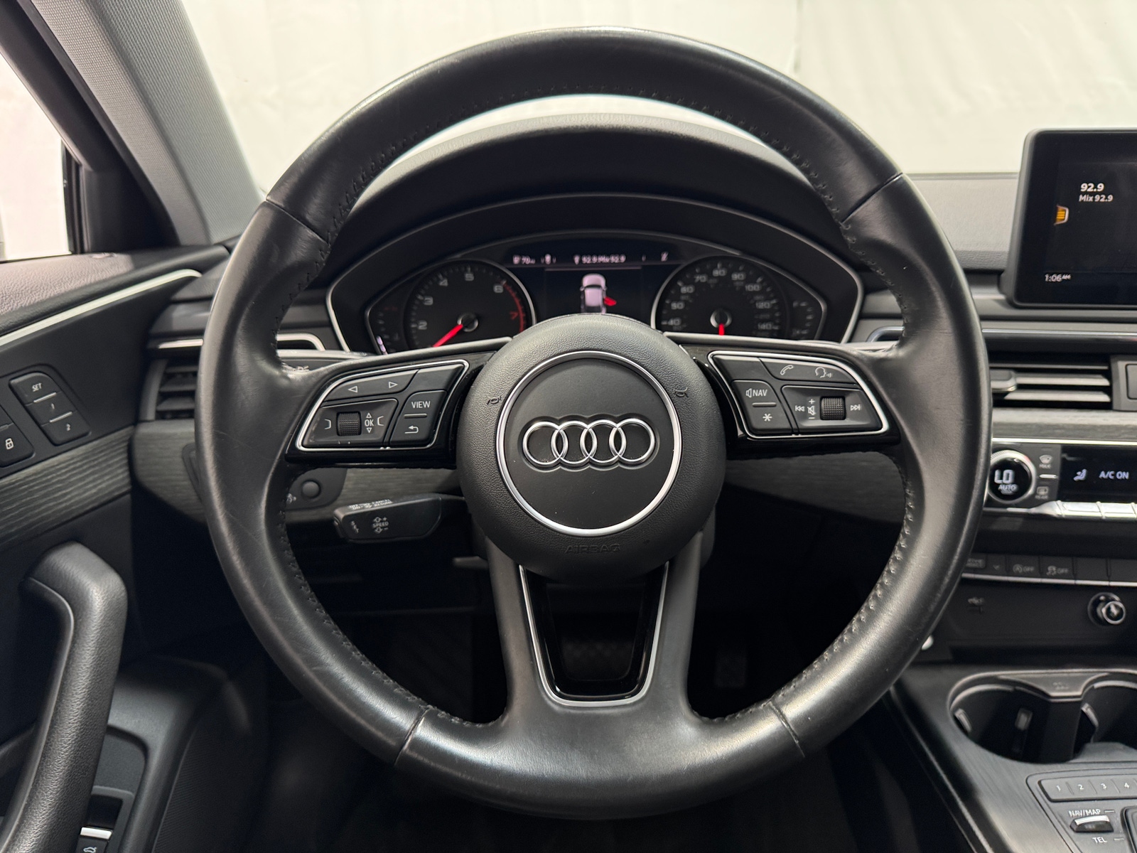 Thumbnail: 2018 Audi A4 - 4