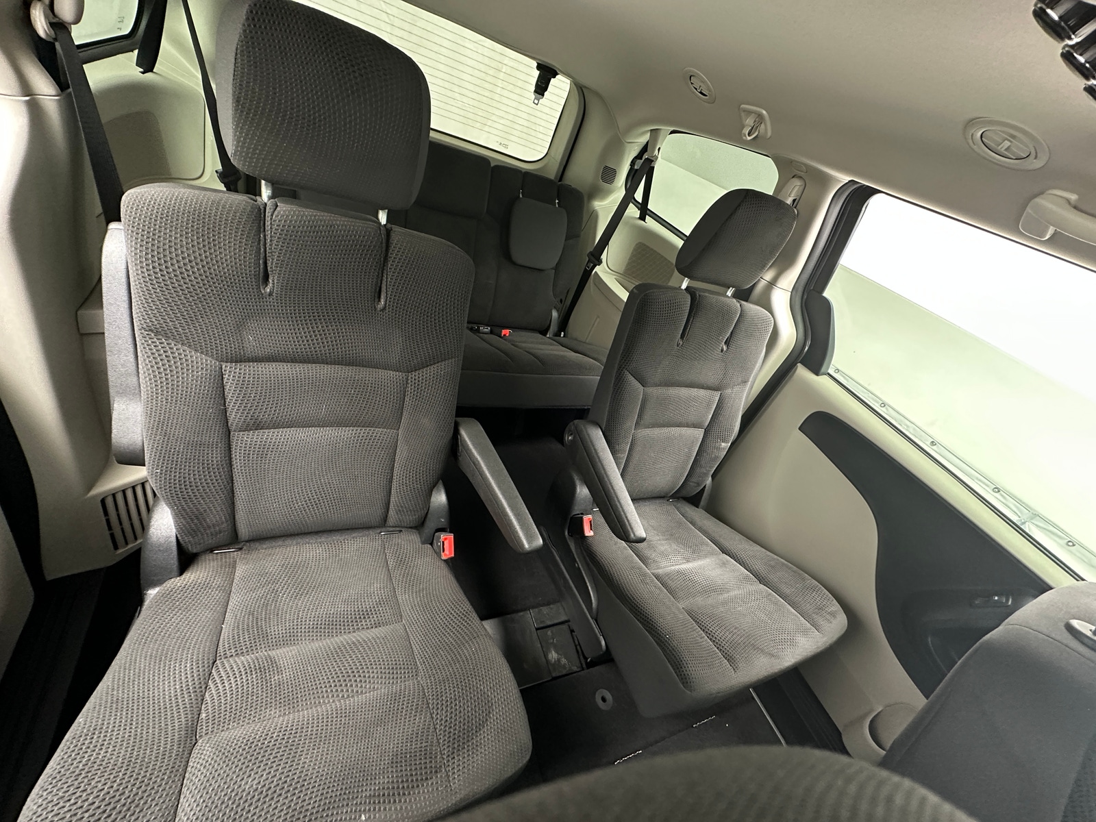 Thumbnail: 2019 Dodge Grand Caravan - 6