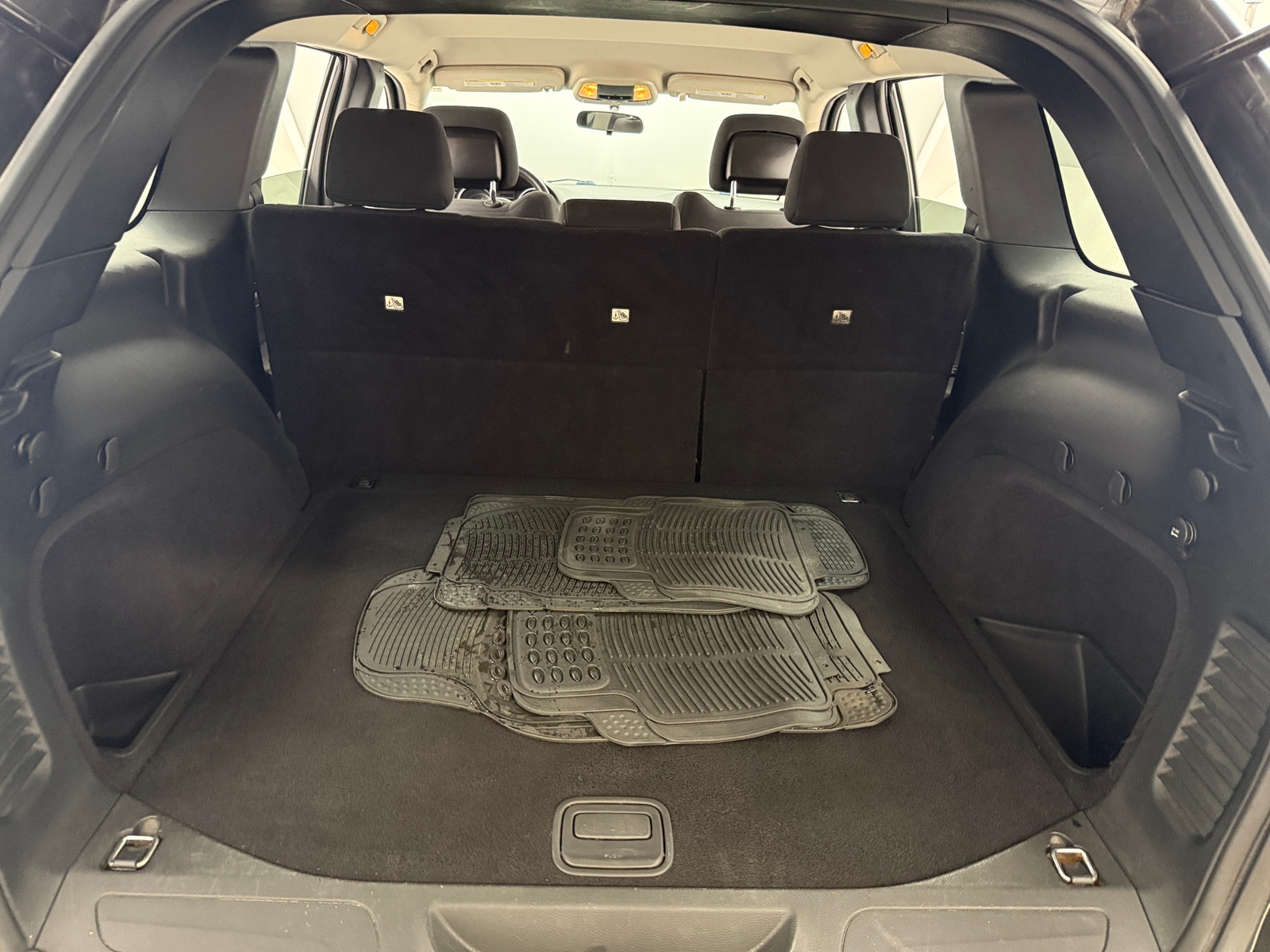 Thumbnail: 2013 Jeep Grand Cherokee - 7