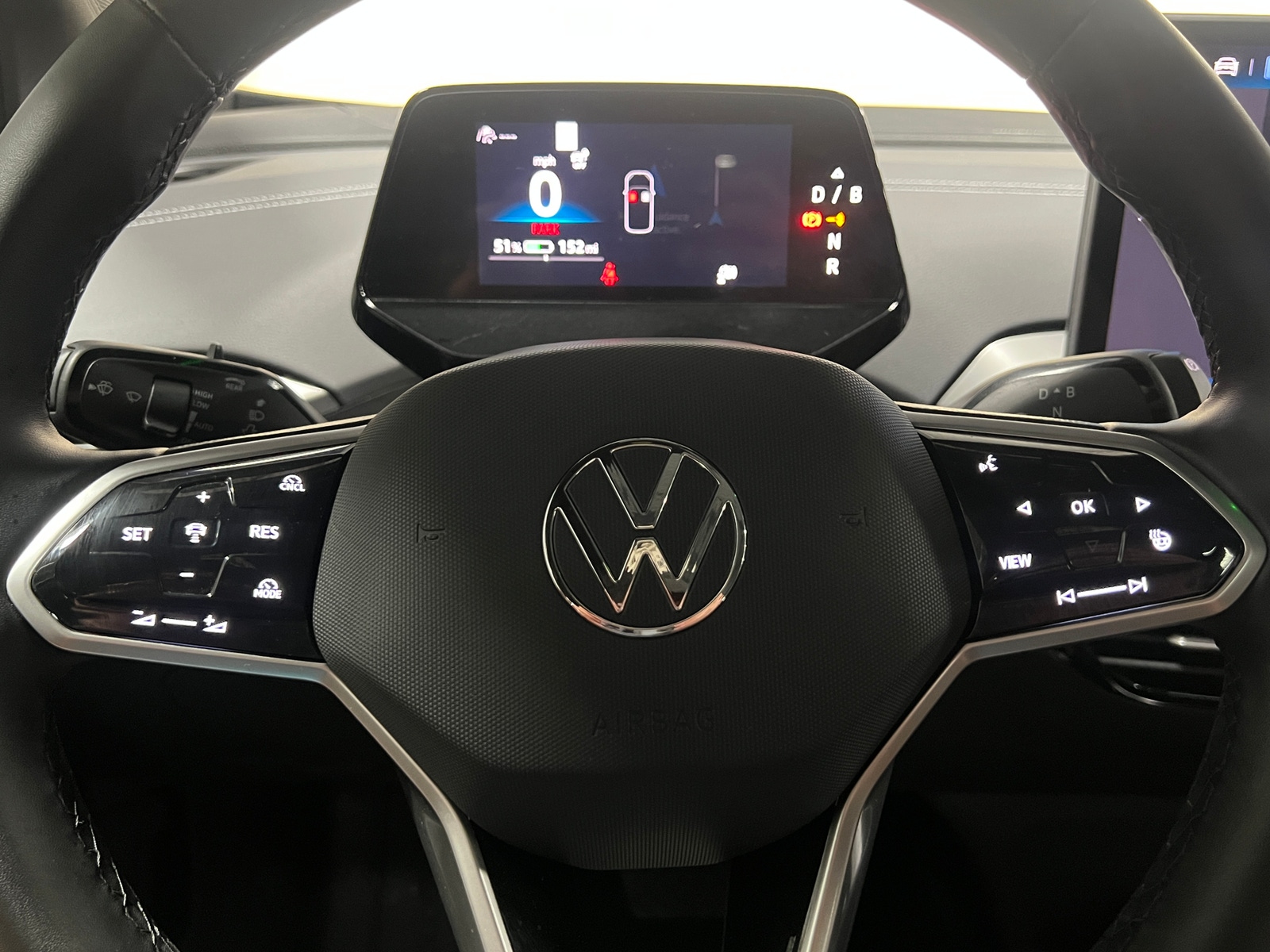 Thumbnail: 2024 Volkswagen ID.4 - 4