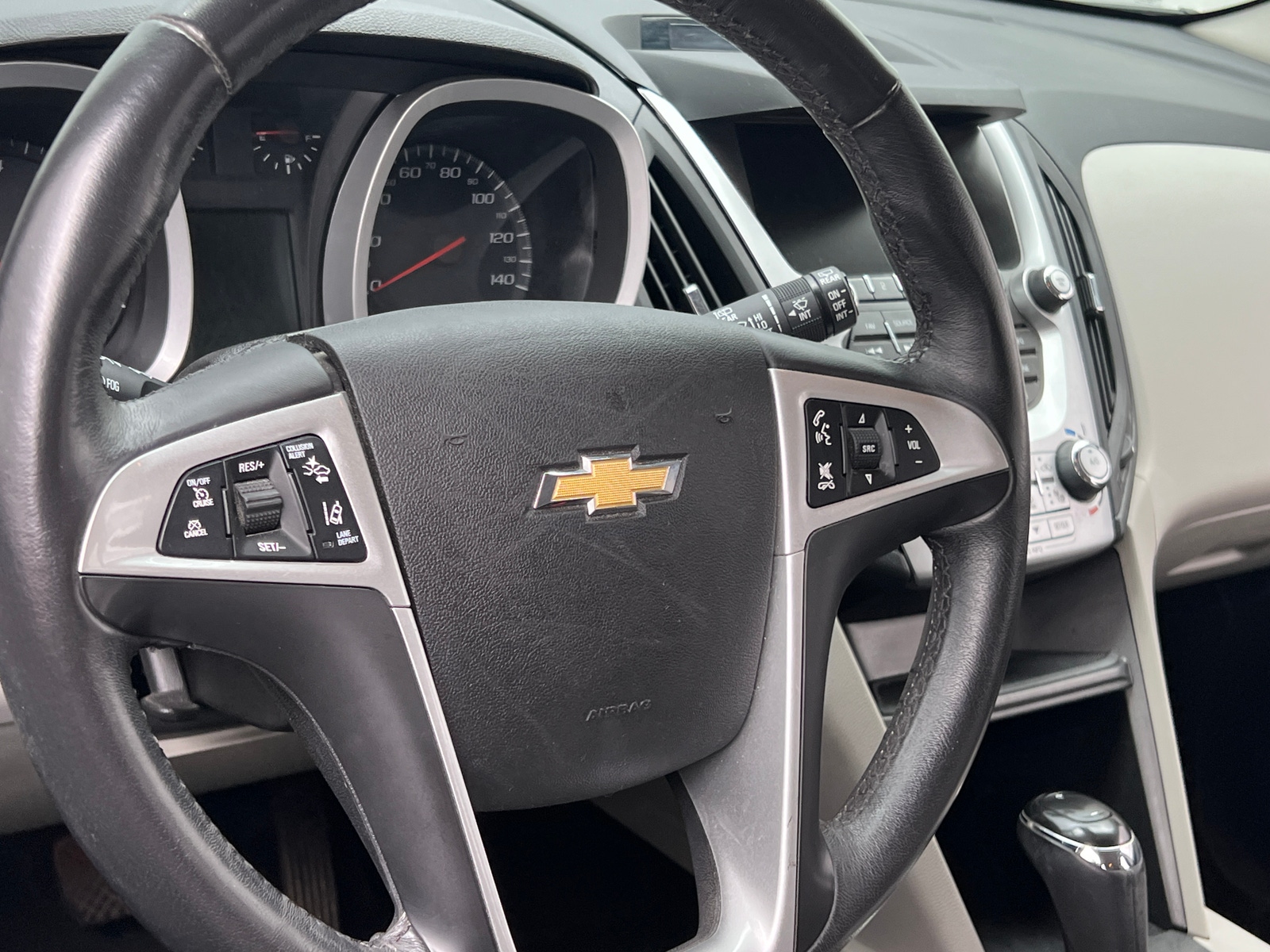 Thumbnail: 2017 Chevrolet Equinox - 4