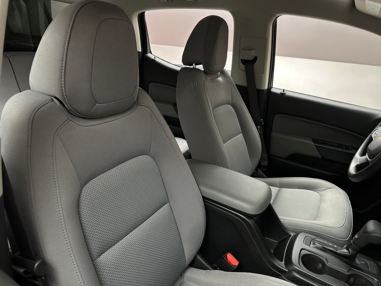 Thumbnail: 2020 Chevrolet Colorado - 2