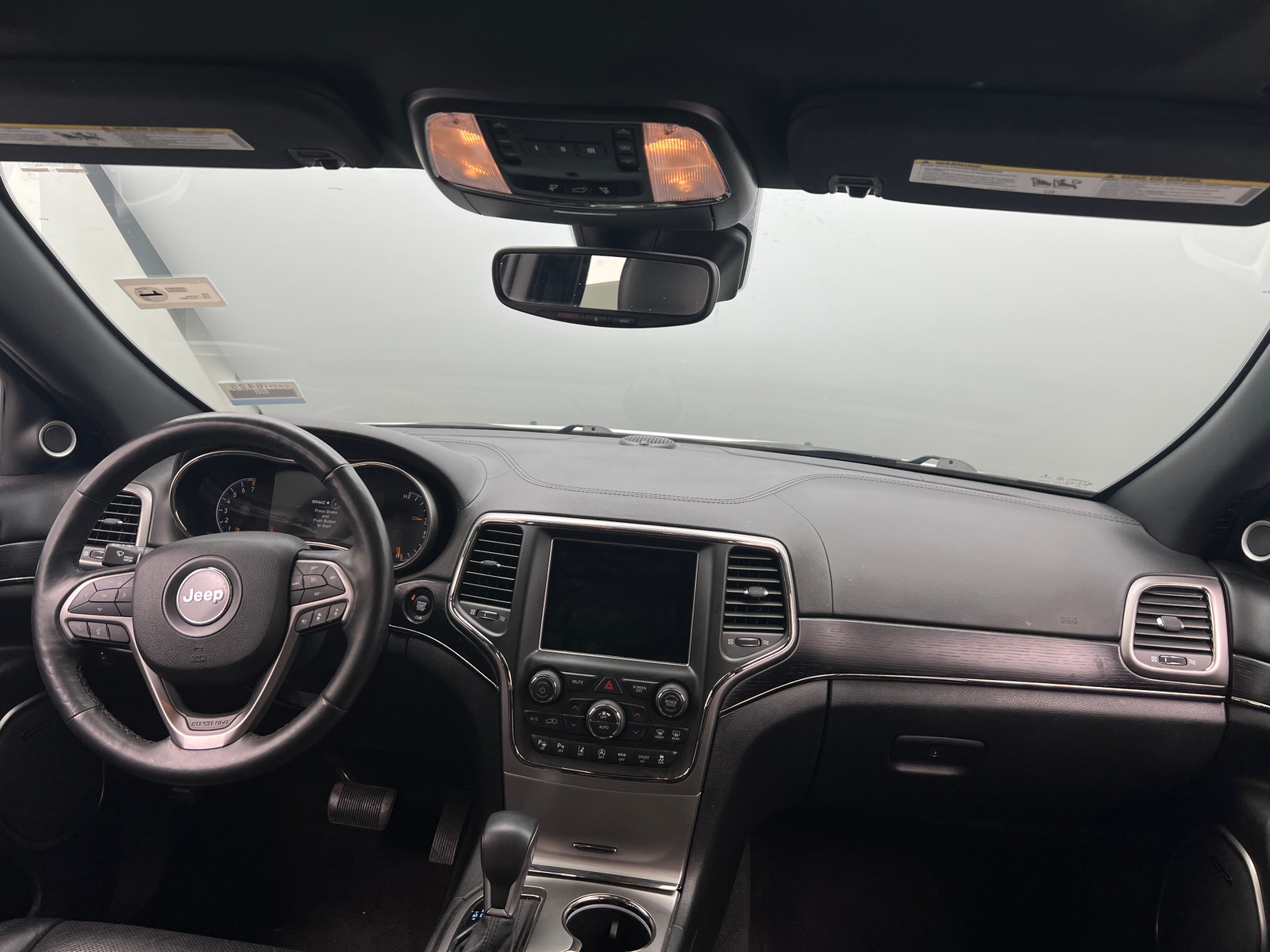 Thumbnail: 2018 Jeep Grand Cherokee - 3