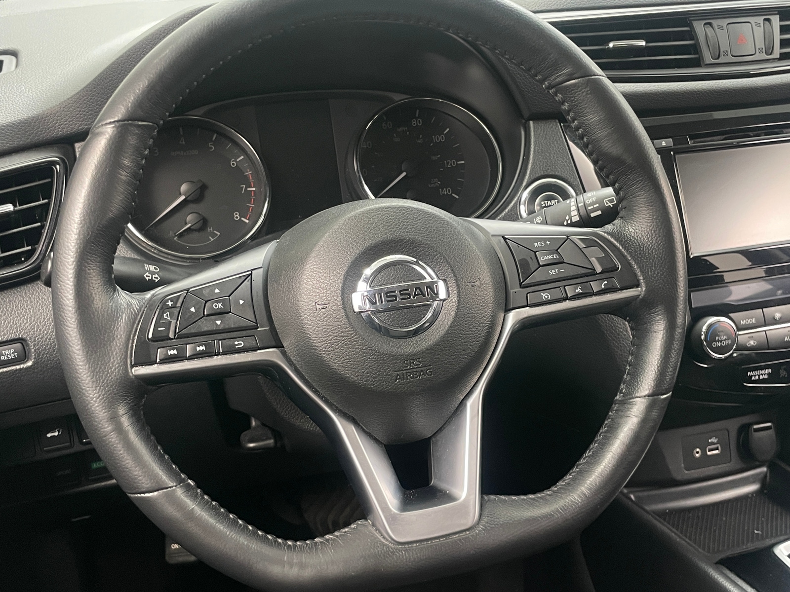 Thumbnail: 2018 Nissan Rogue - 5