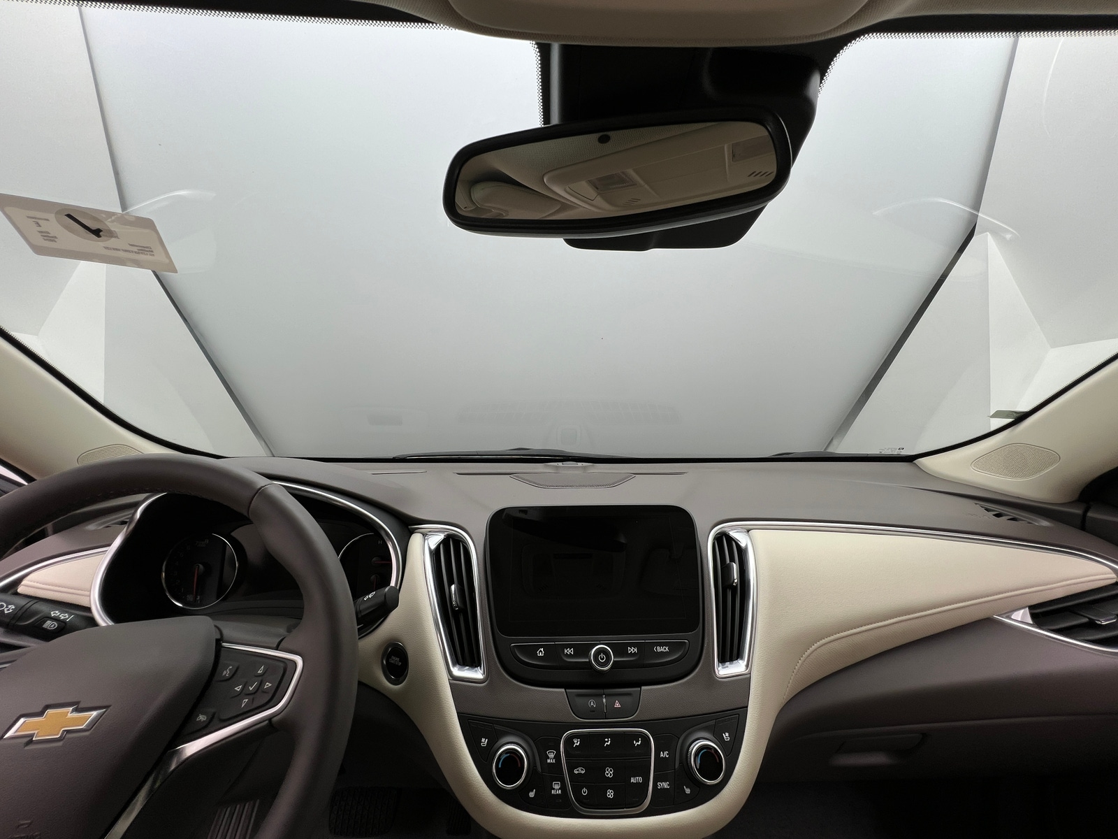 Thumbnail: 2024 Chevrolet Malibu - 3