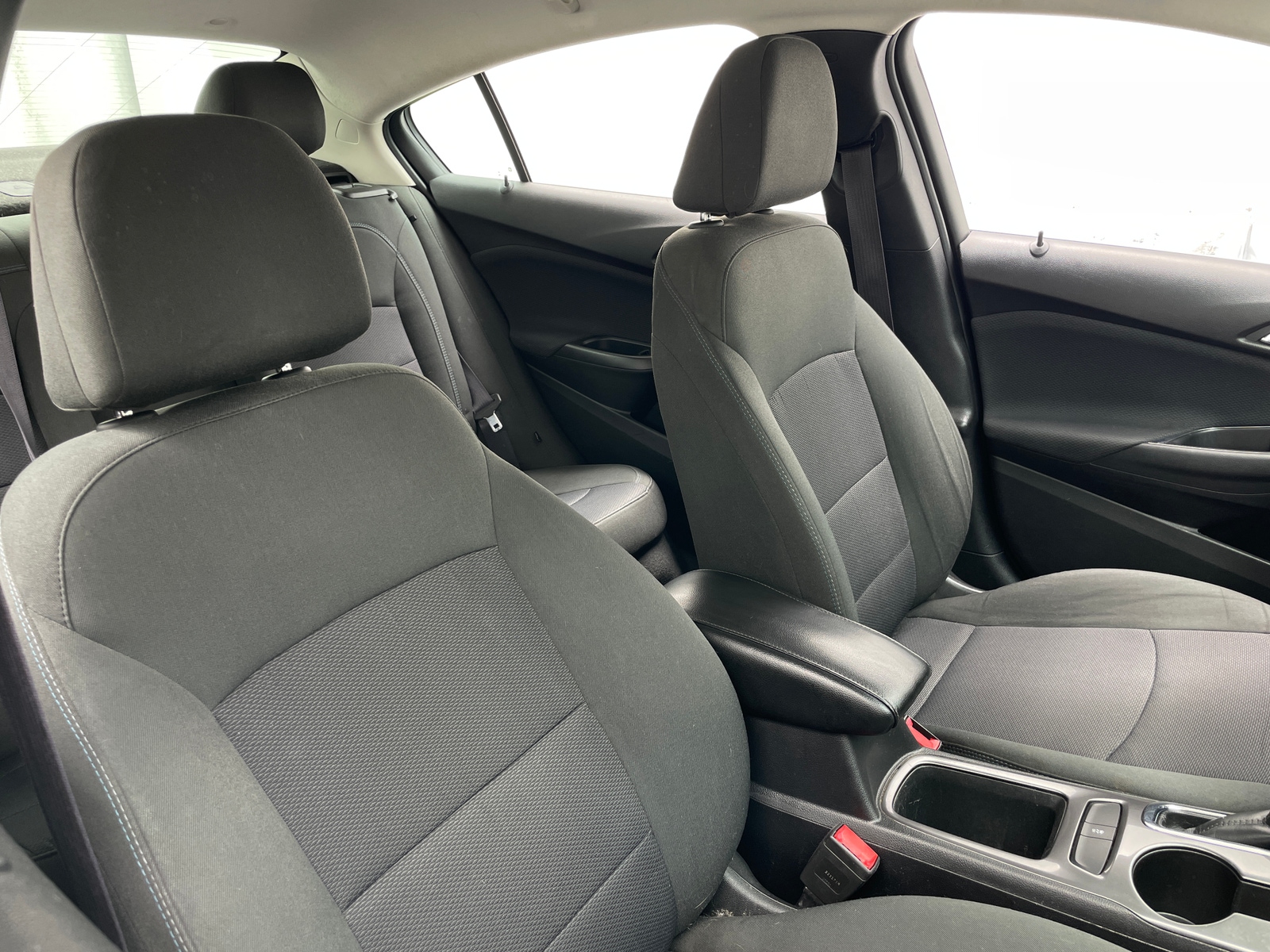 Thumbnail: 2017 Chevrolet Cruze - 2