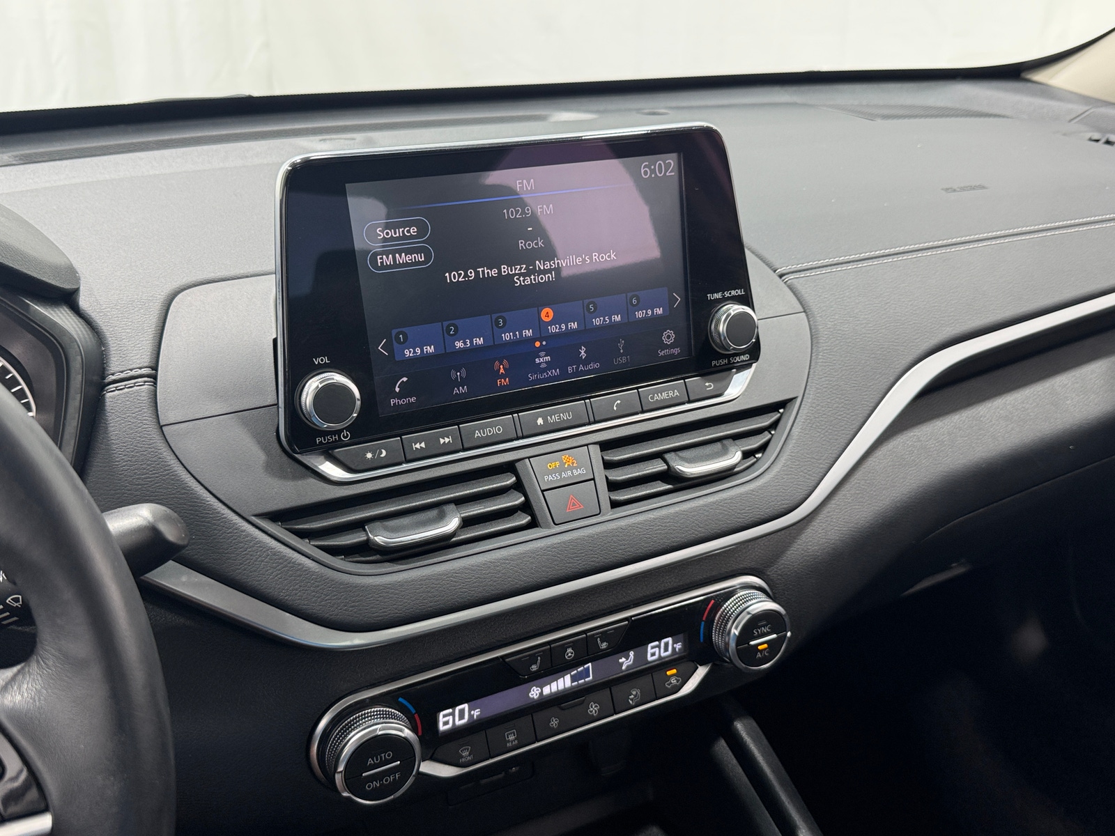 Thumbnail: 2019 Nissan Altima - 4