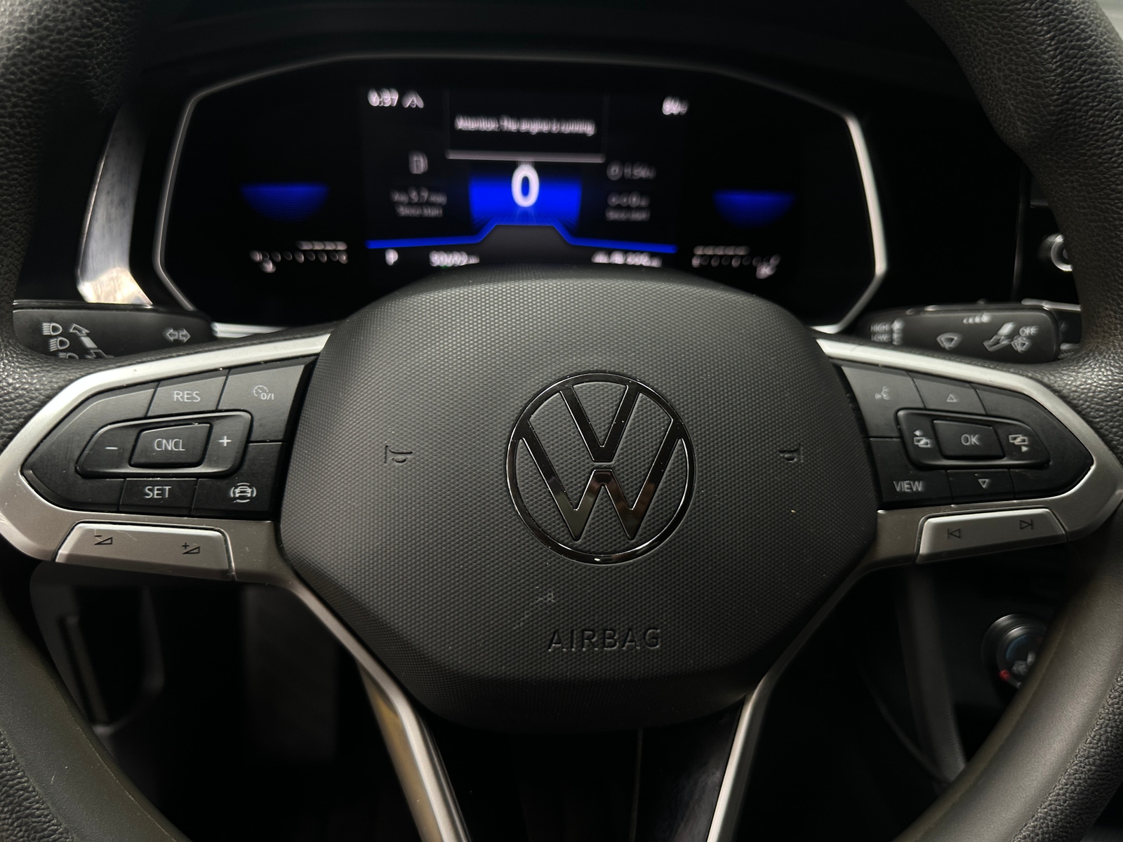Thumbnail: 2022 Volkswagen Jetta - 5