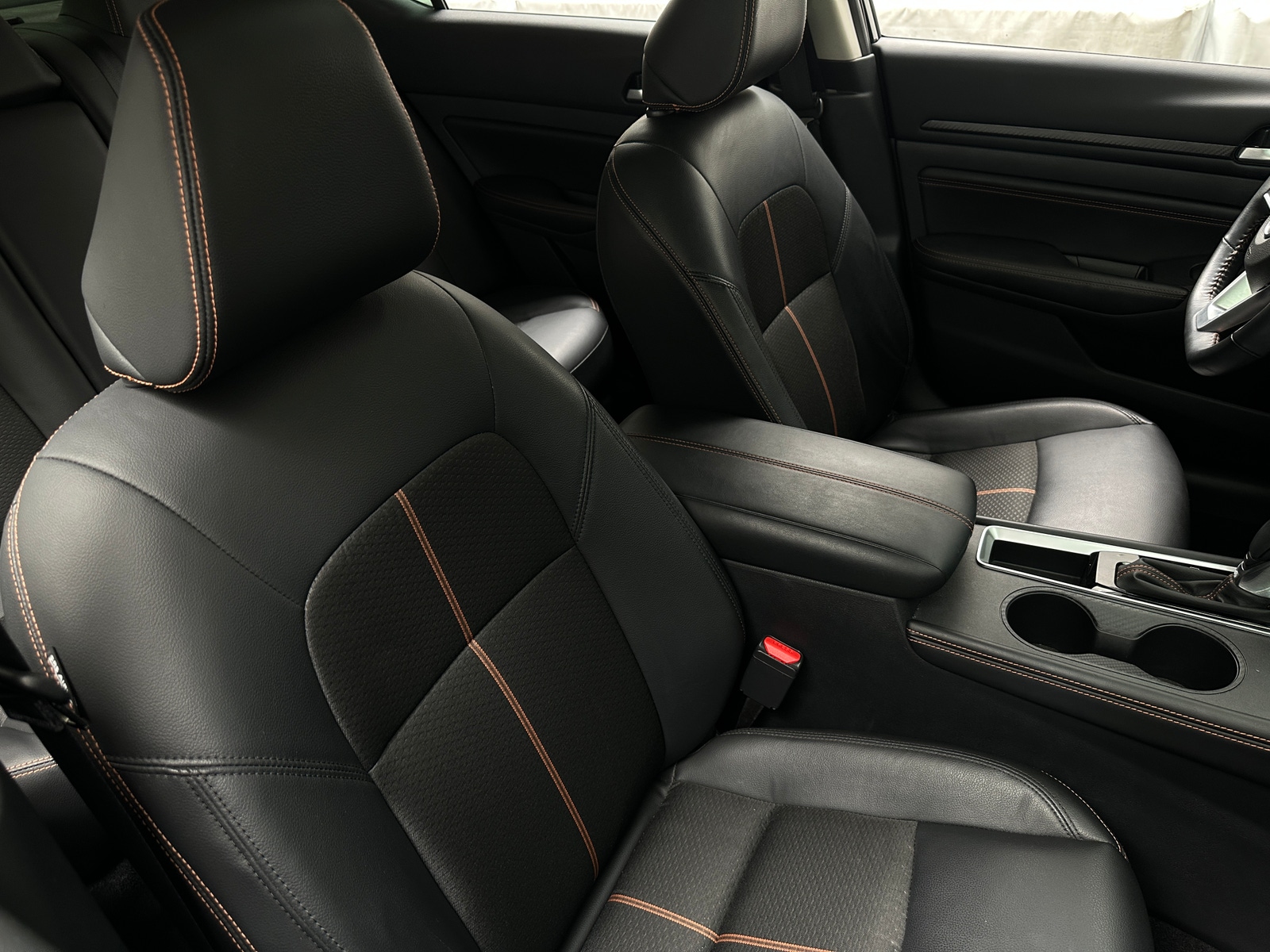 Thumbnail: 2022 Nissan Altima - 2