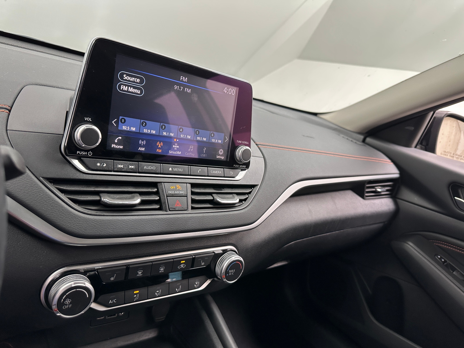 Thumbnail: 2022 Nissan Altima - 4