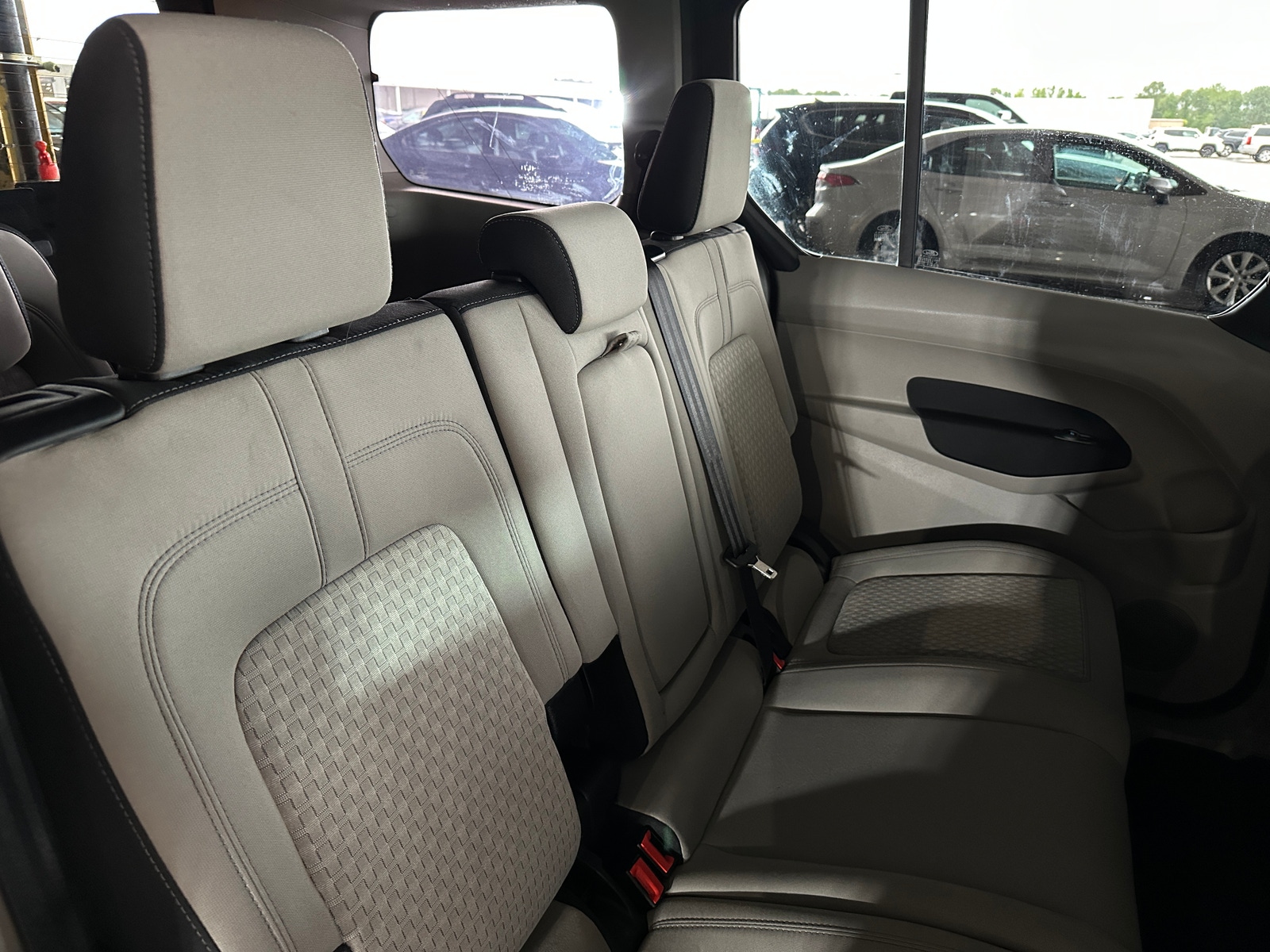 Thumbnail: 2020 Ford Transit Series - 6