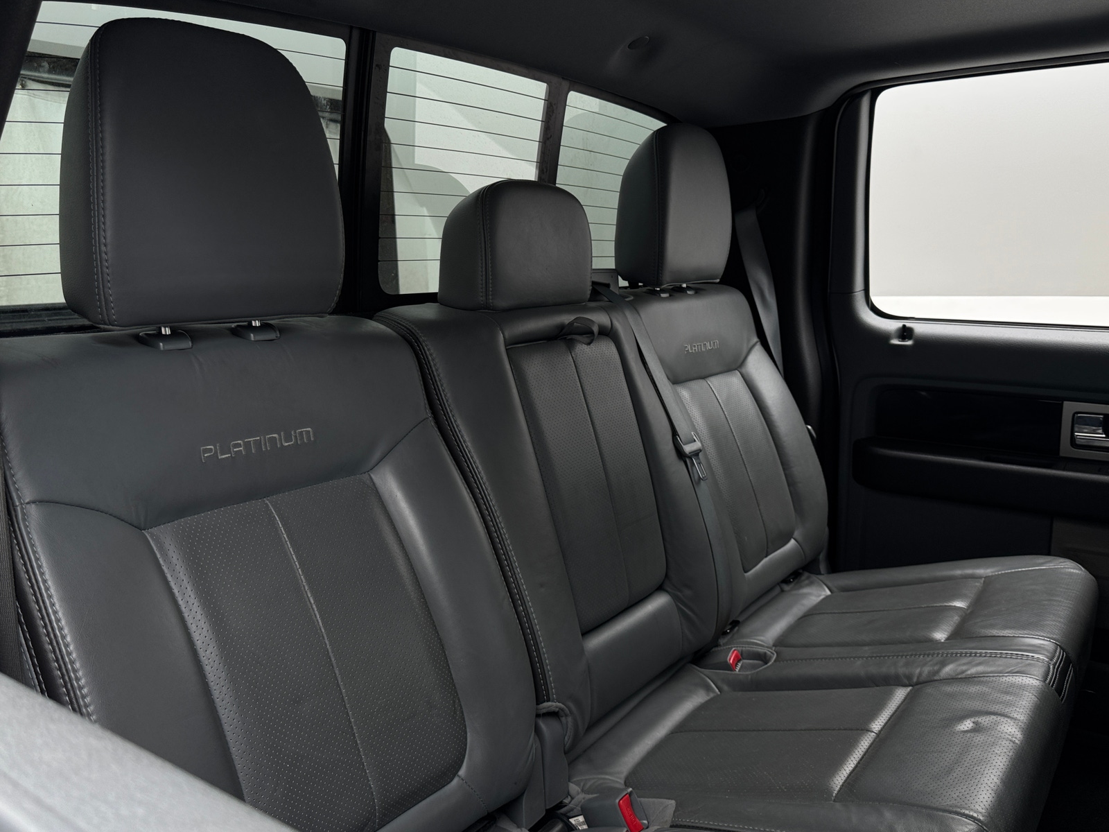 Thumbnail: 2012 Ford Econoline - 6