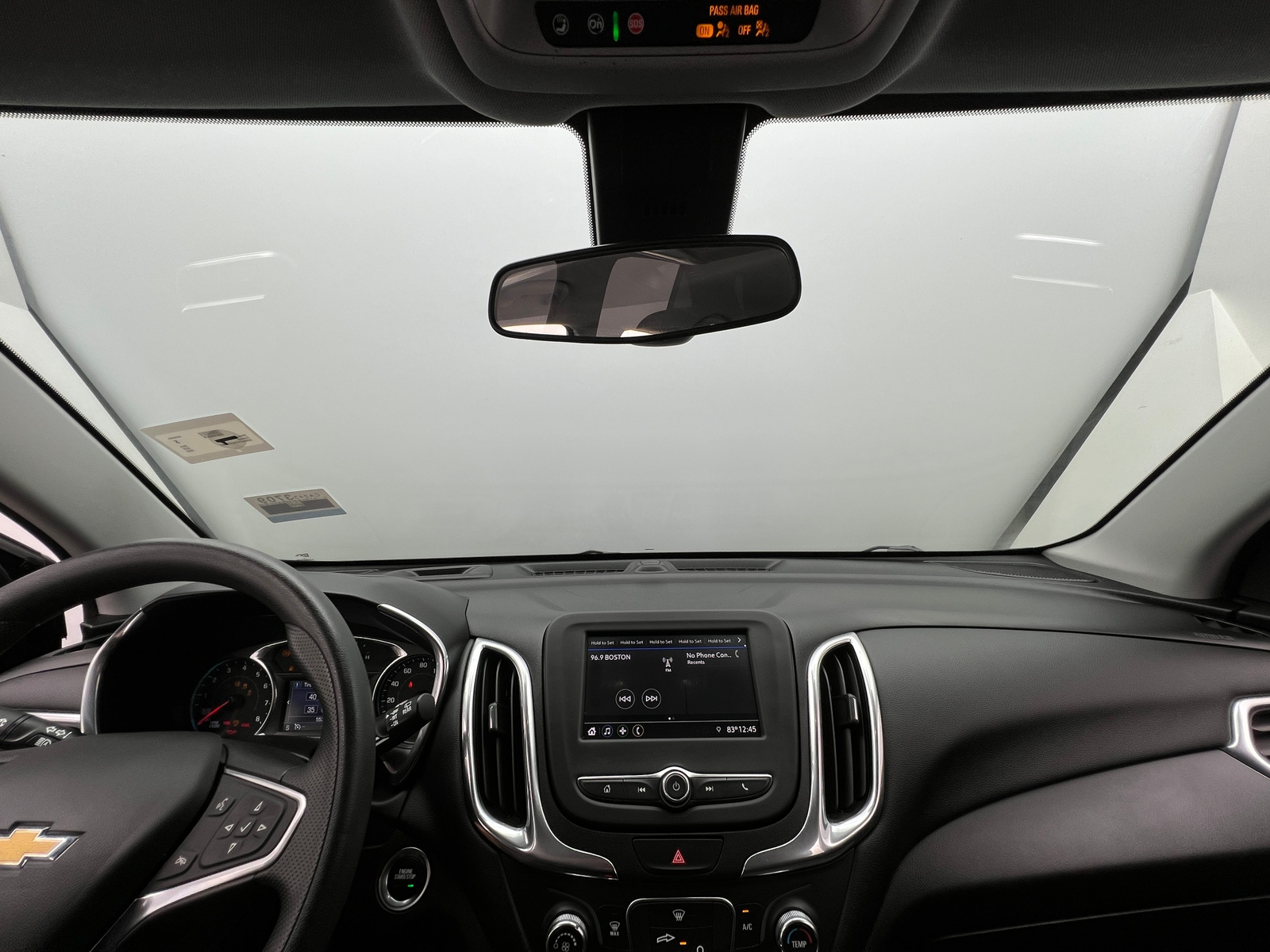 Thumbnail: 2020 Chevrolet Equinox - 3