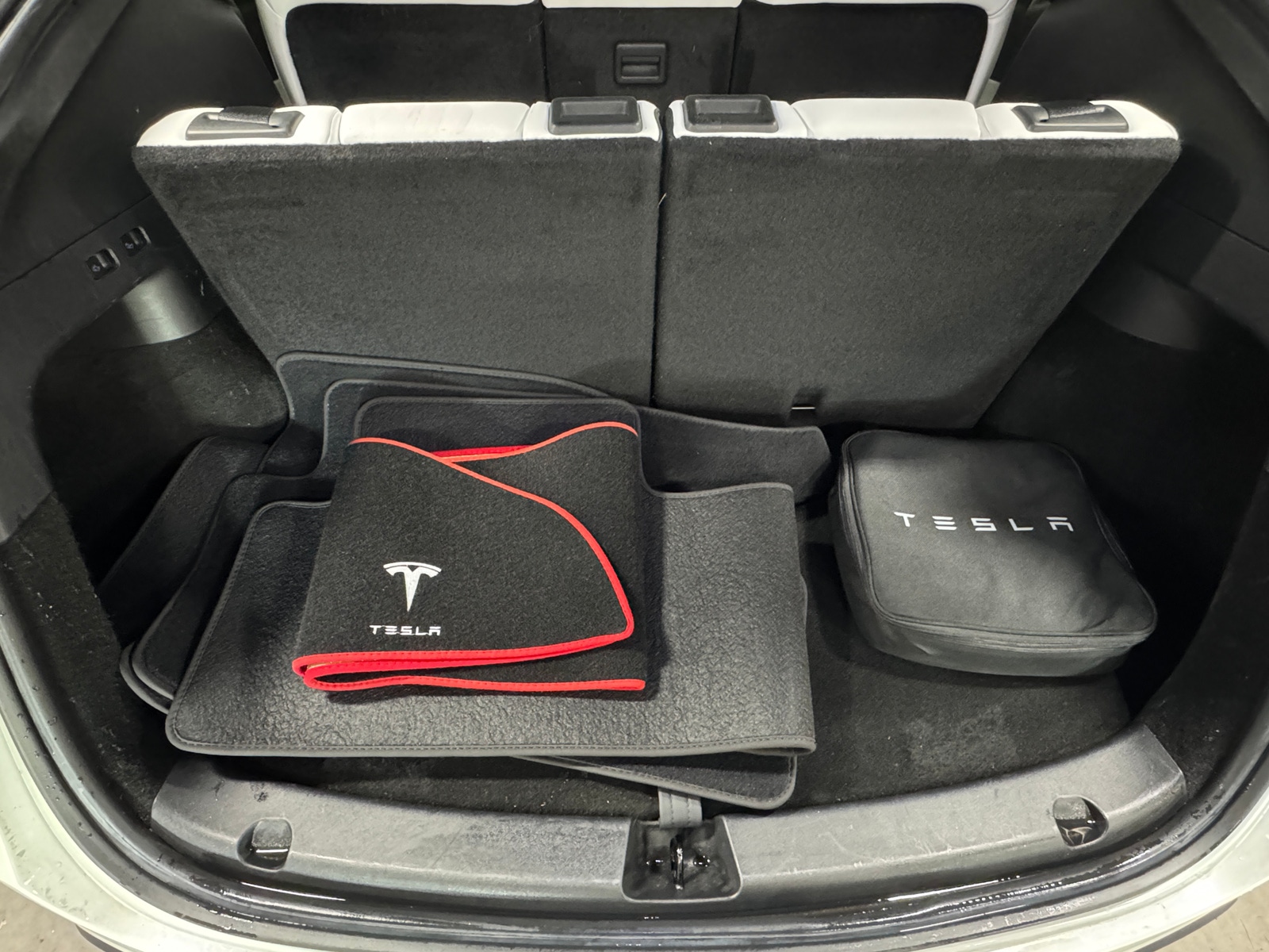 Thumbnail: 2022 Tesla Model Y - 6