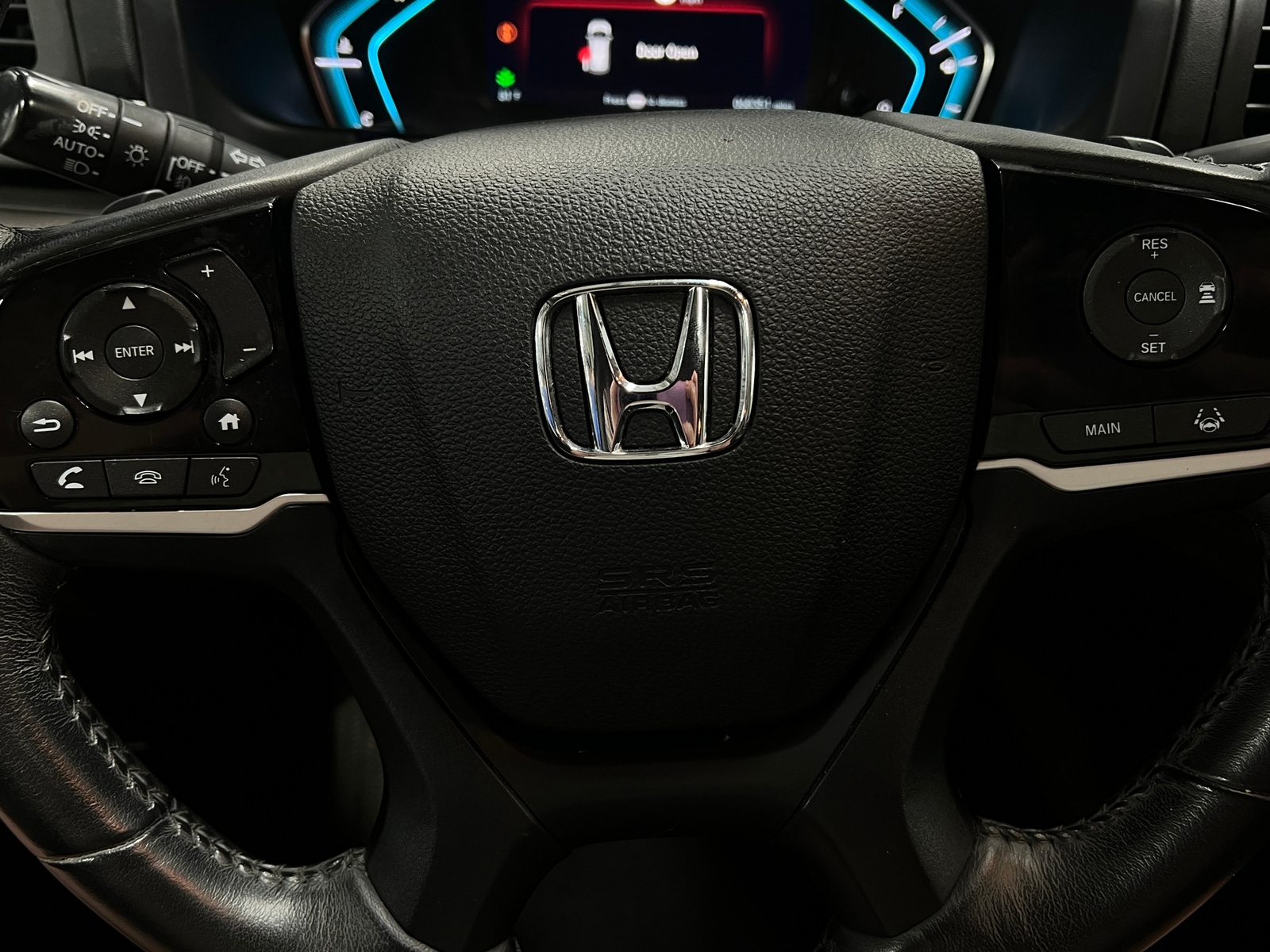 Thumbnail: 2018 Honda Odyssey - 4