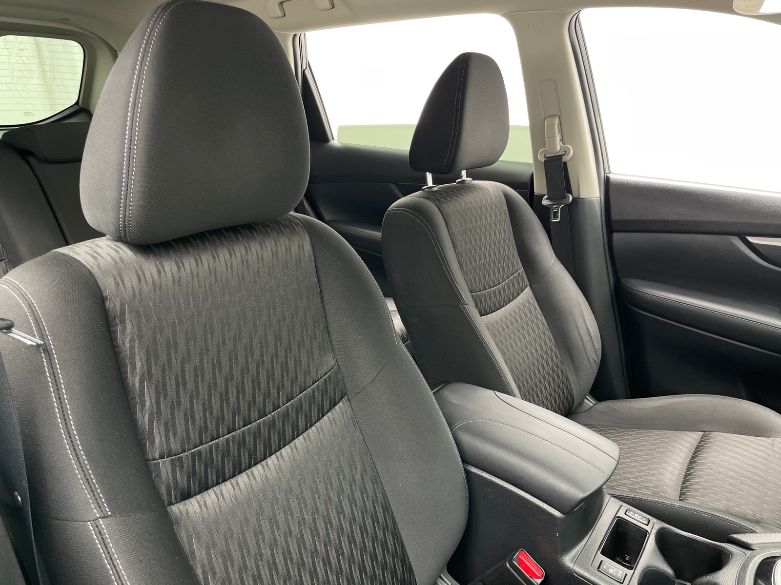 Thumbnail: 2020 Nissan Rogue - 2