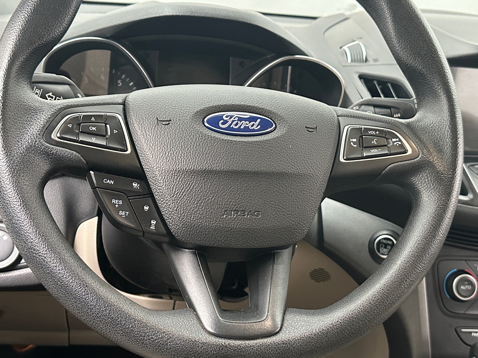 Thumbnail: 2019 Ford Escape - 5