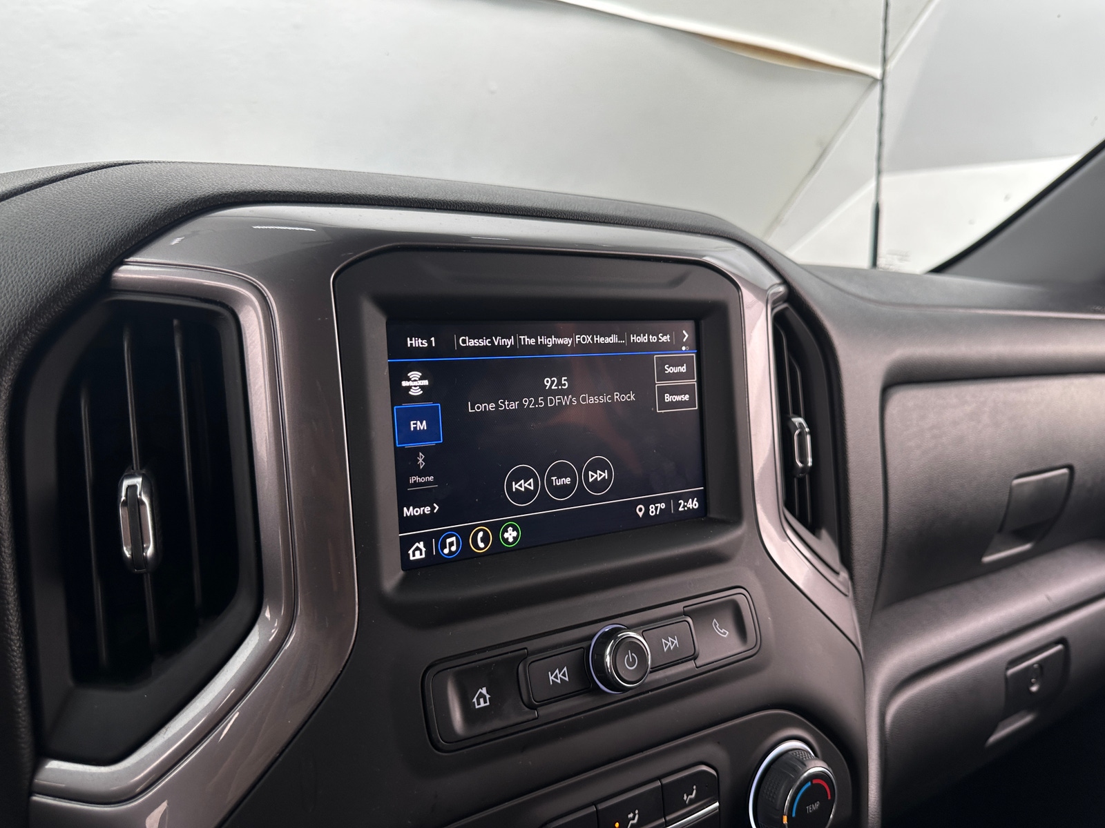 Thumbnail: 2024 Chevrolet Silverado 2500 - 4