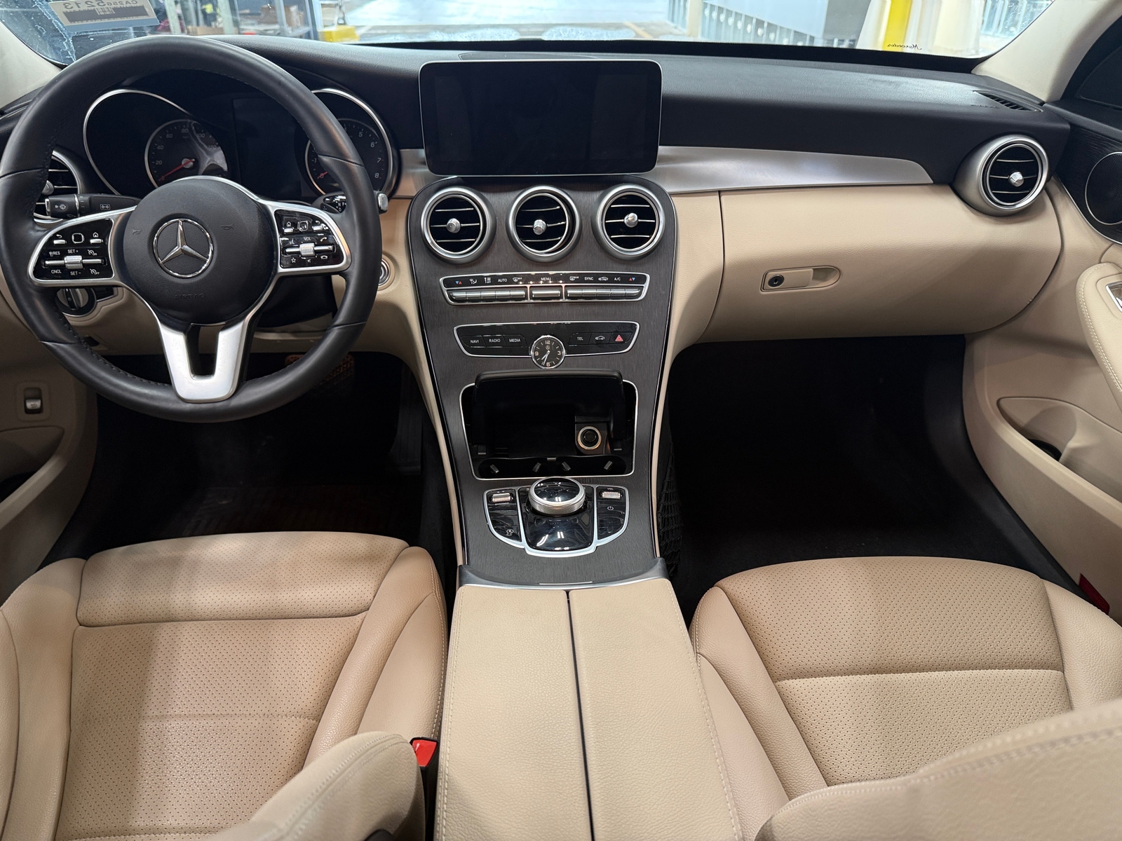 Thumbnail: 2020 Mercedes-Benz C-Class - 2