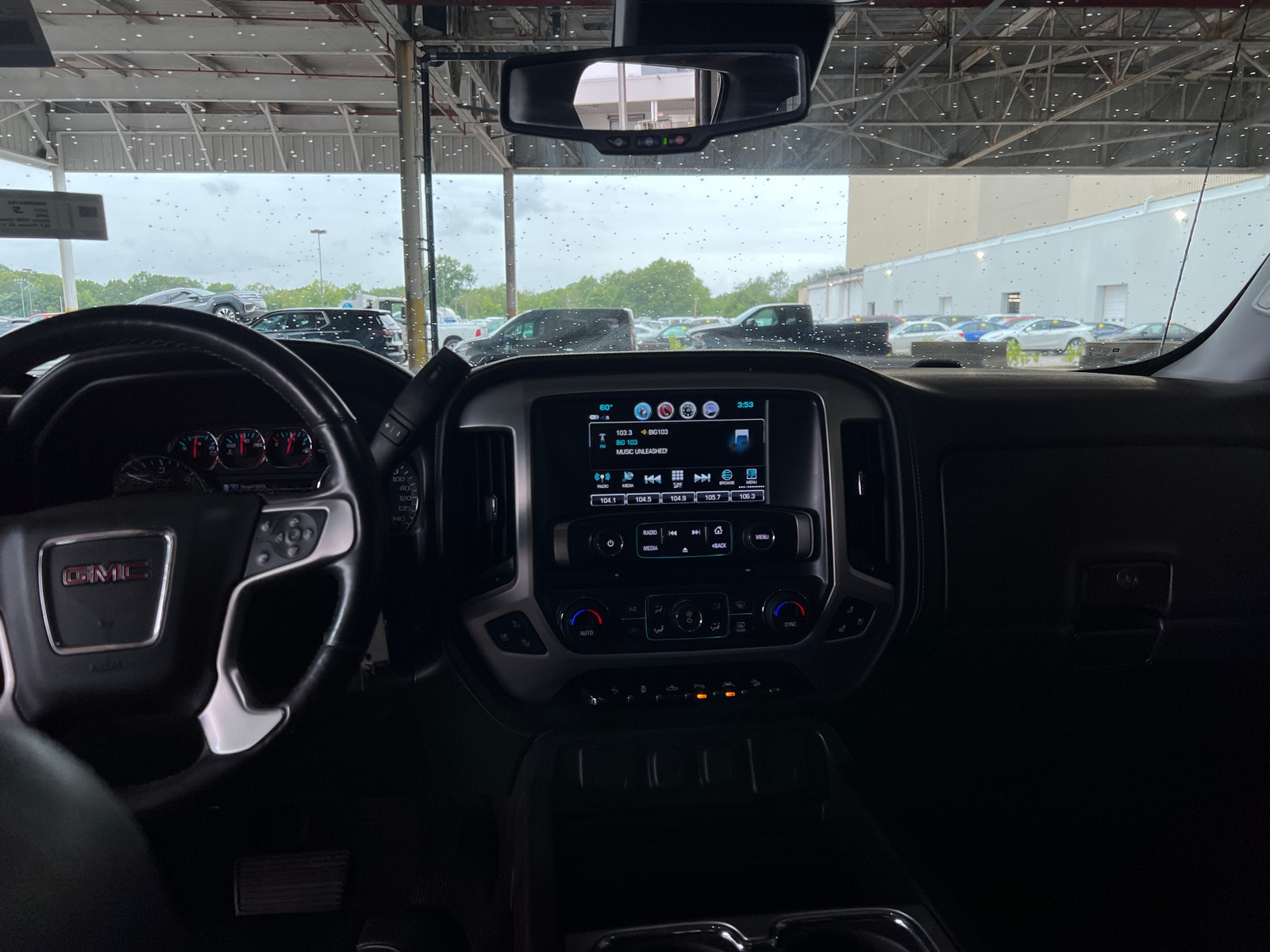 Thumbnail: 2017 GMC Sierra 1500 - 2