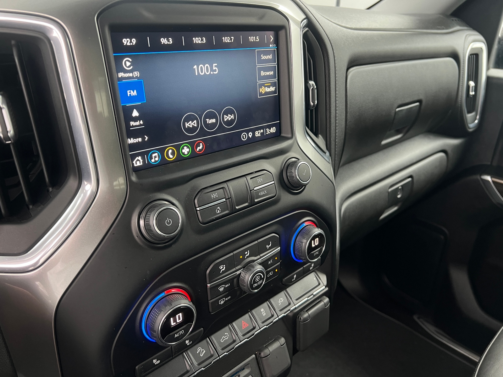 Thumbnail: 2021 Chevrolet Silverado 2500 - 3