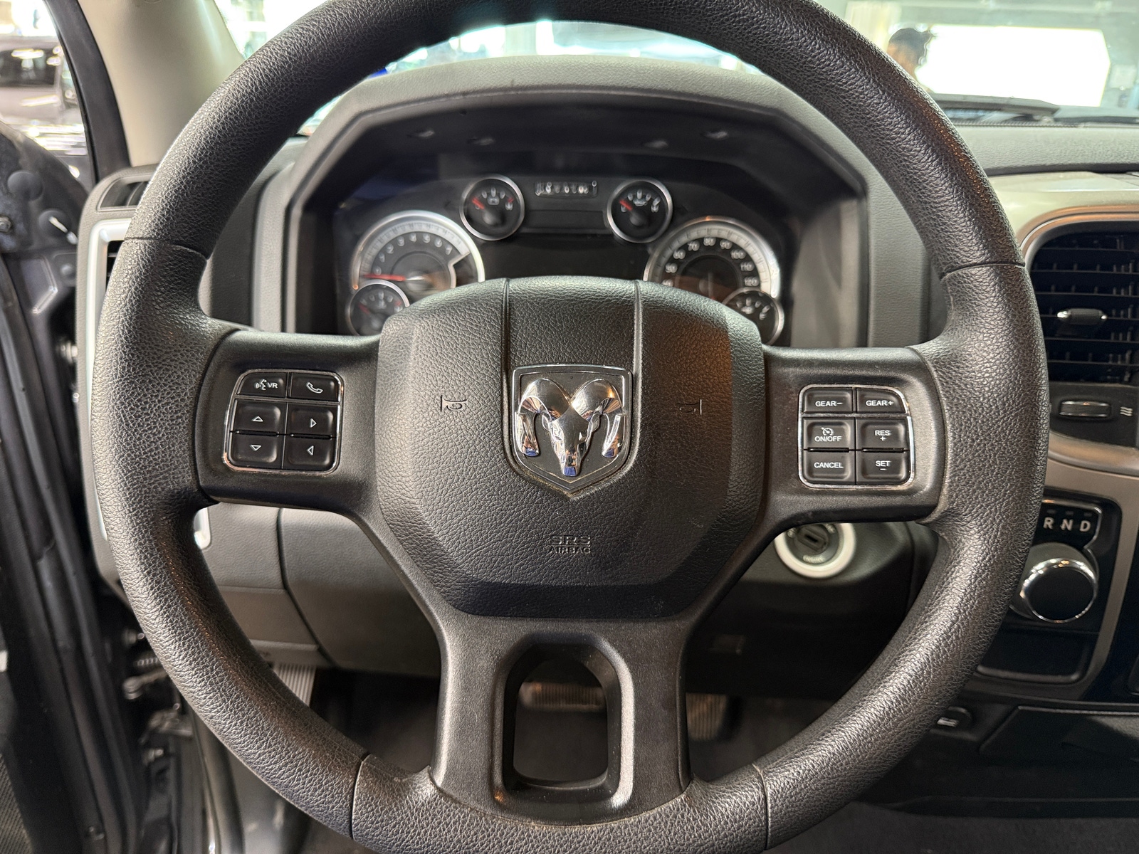 Thumbnail: 2019 RAM 1500 Classic - 5