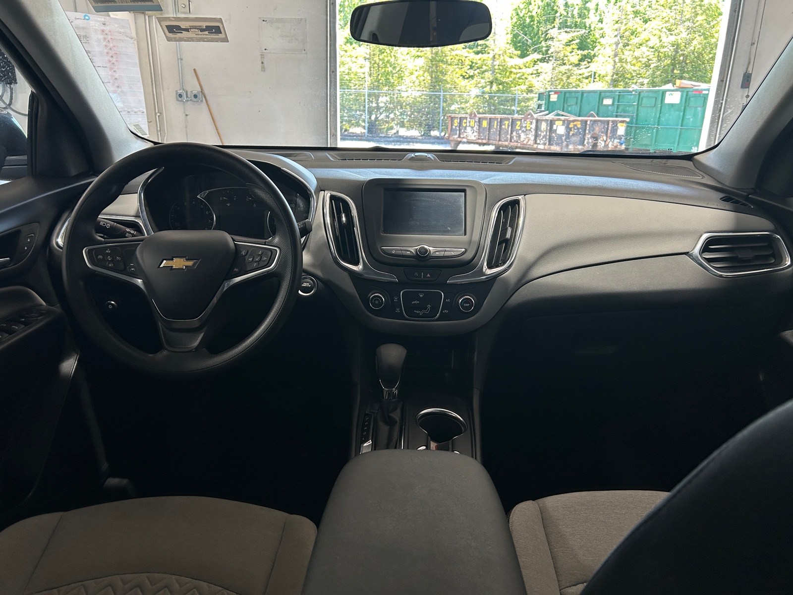 Thumbnail: 2023 Chevrolet Equinox - 3