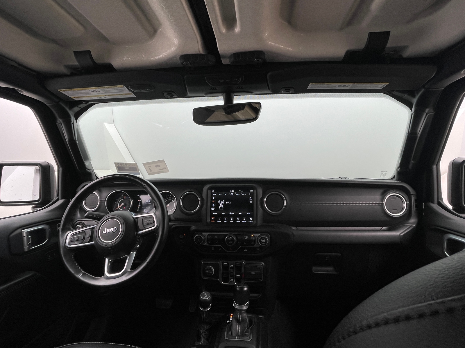 Thumbnail: 2020 Jeep Gladiator - 2