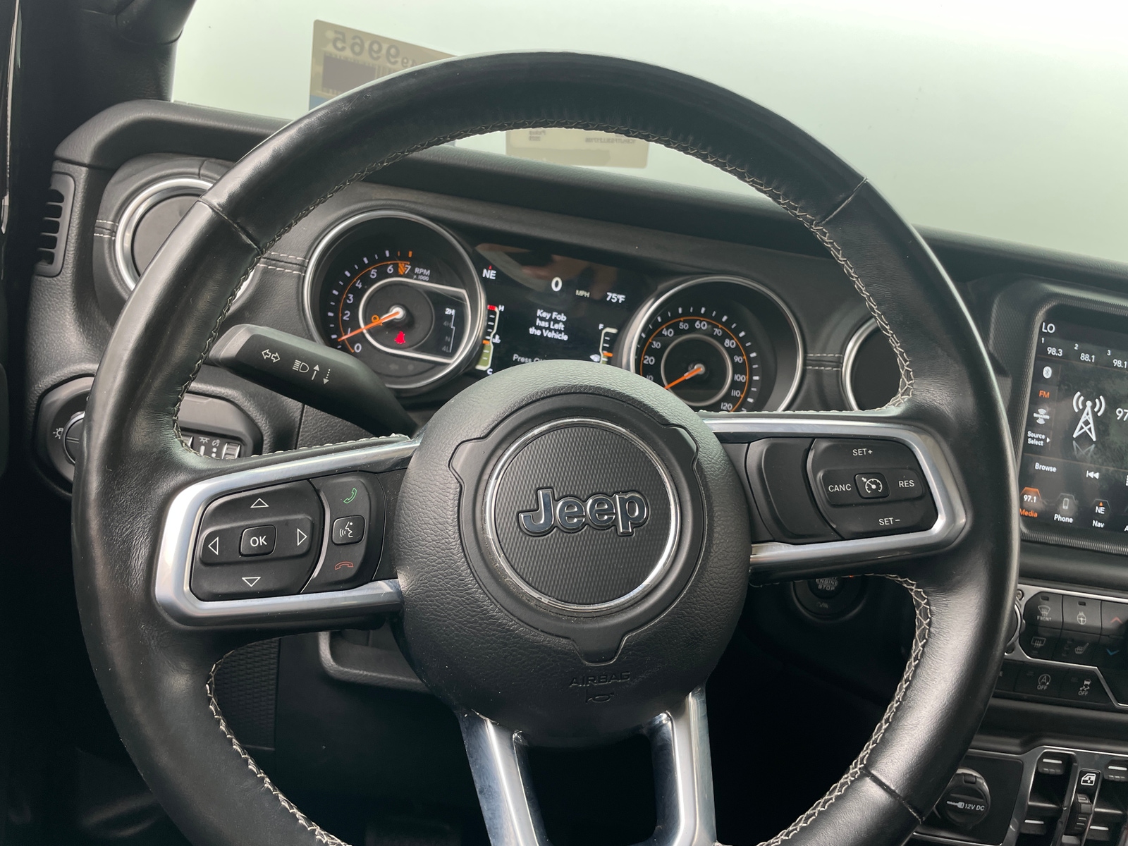 Thumbnail: 2020 Jeep Gladiator - 4