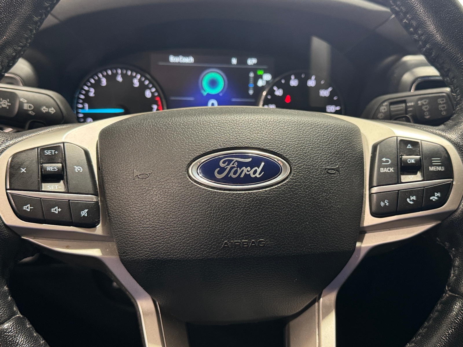 Thumbnail: 2020 Ford Explorer - 5