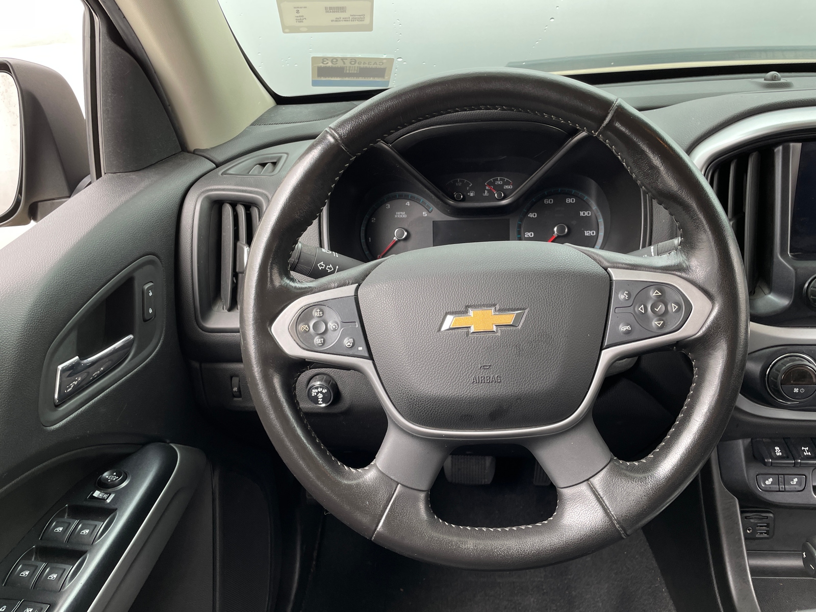 Thumbnail: 2021 Chevrolet Colorado - 4