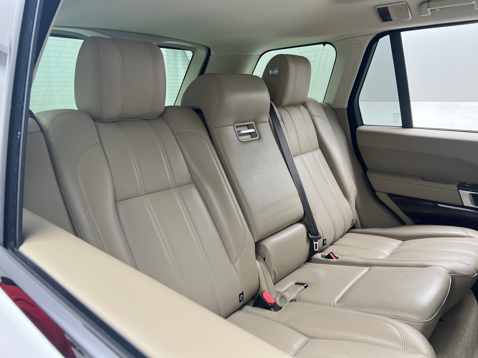 Thumbnail: 2014 Land Rover Range Rover - 5