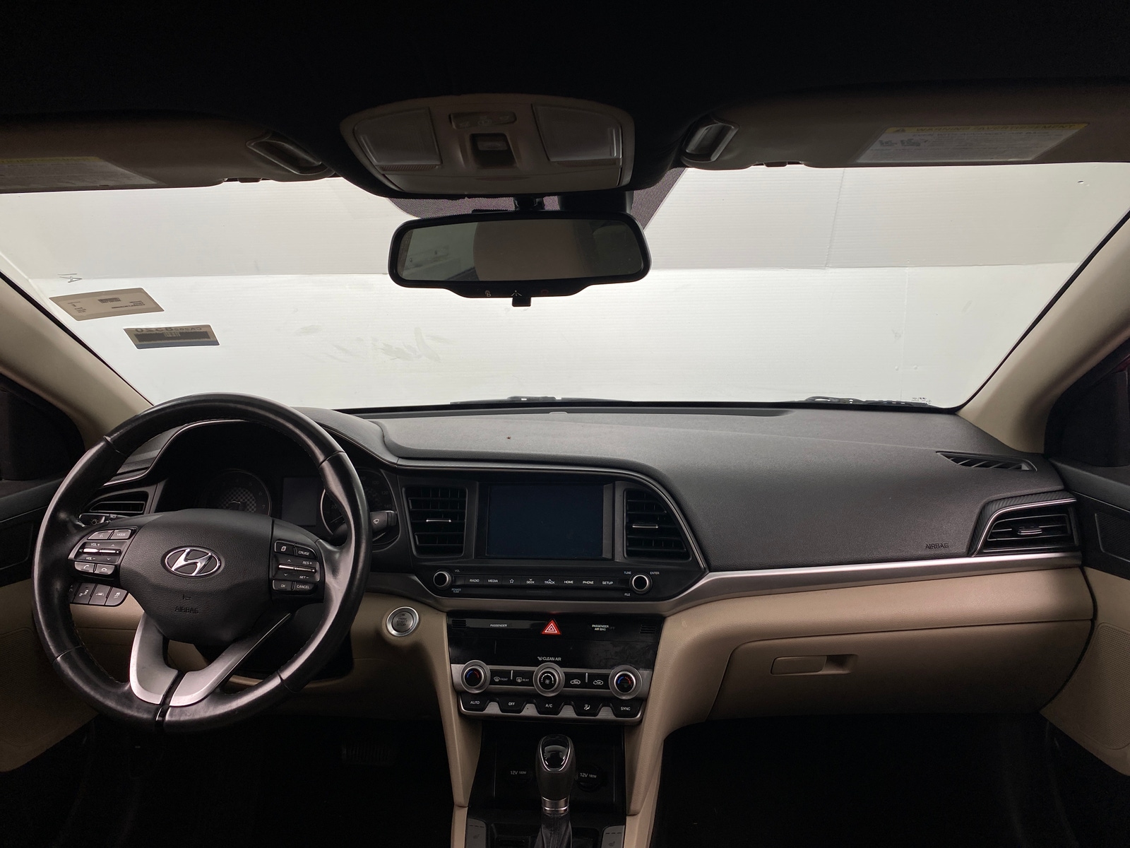 Thumbnail: 2019 Hyundai Elantra - 3