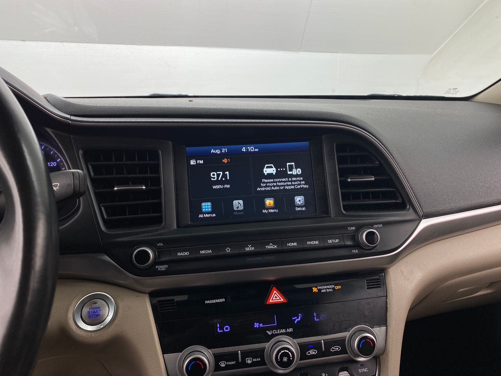 Thumbnail: 2019 Hyundai Elantra - 4