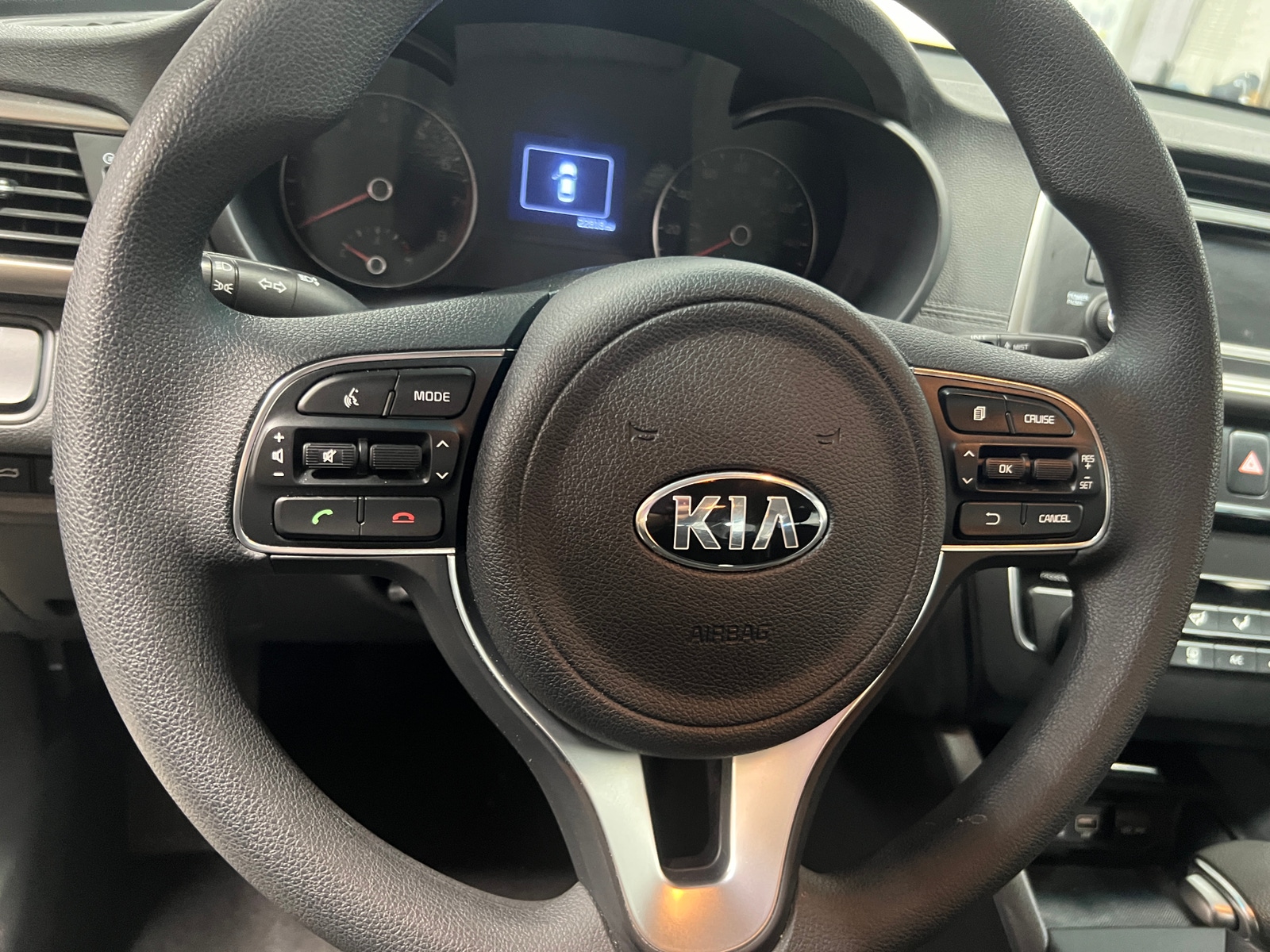Thumbnail: 2017 Kia Optima - 5