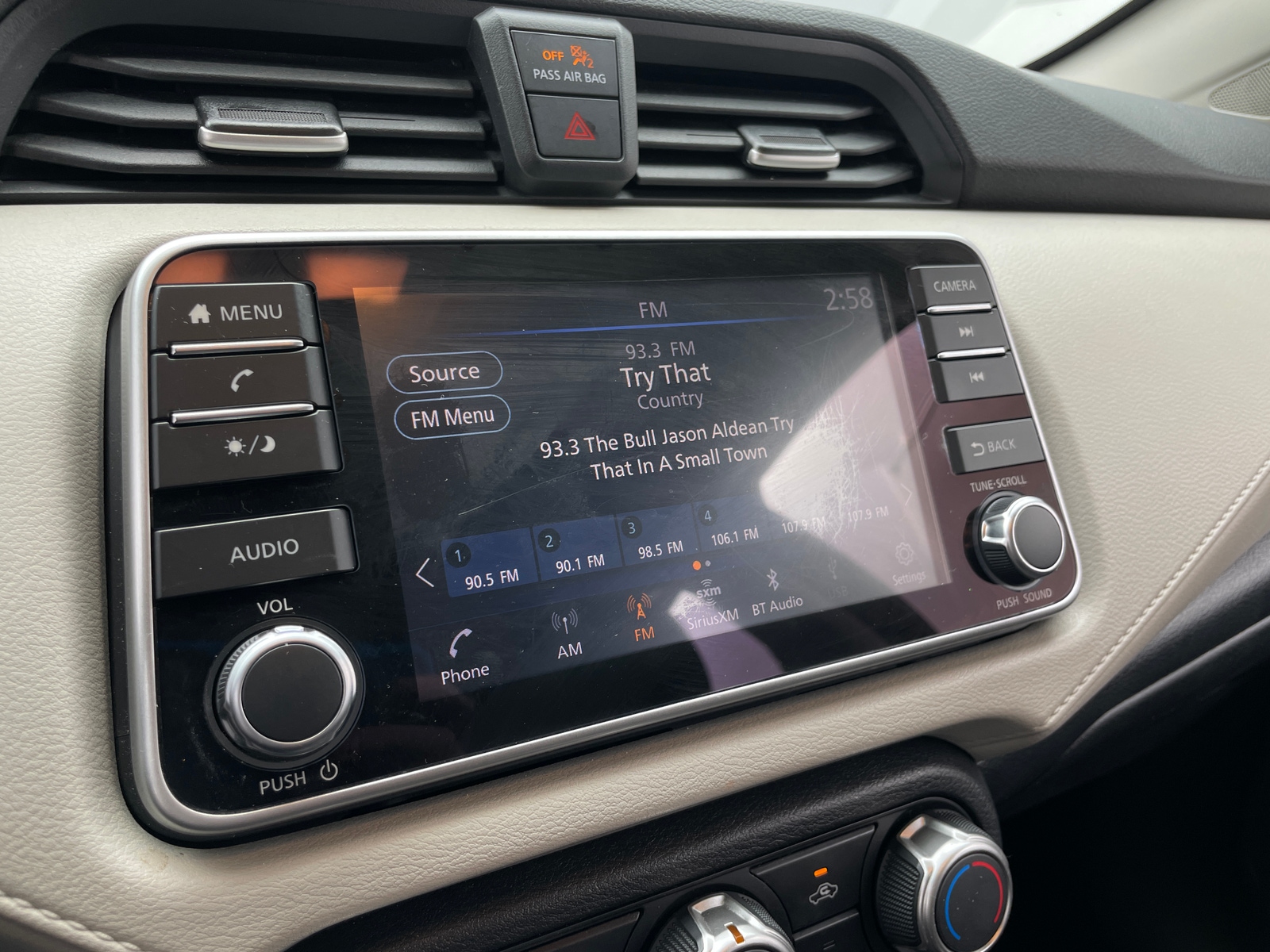 Thumbnail: 2022 Nissan Versa - 4